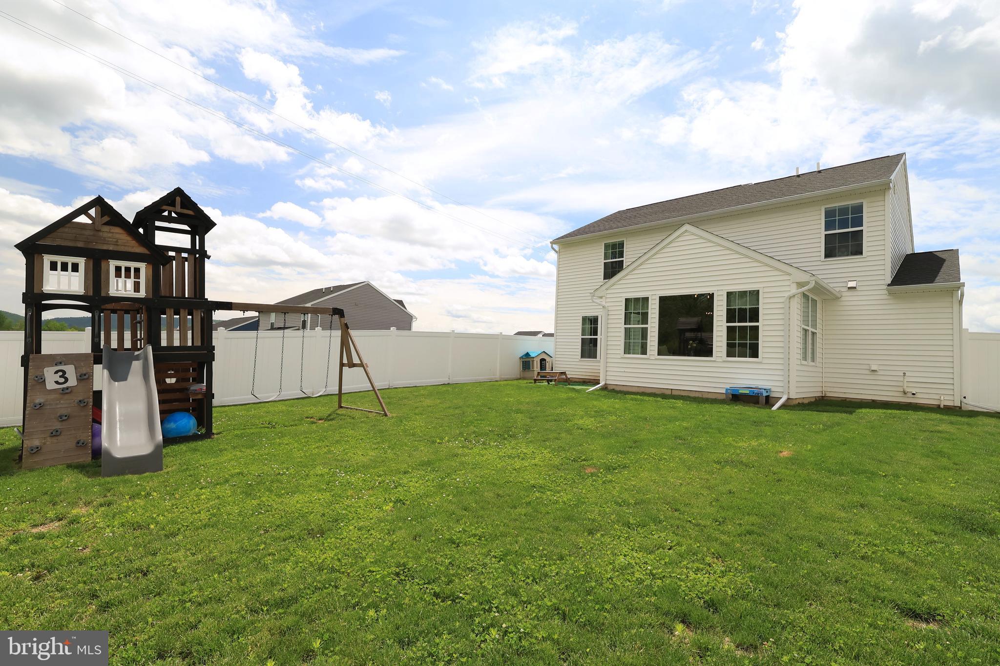 LOGAN GREENE - Residential
