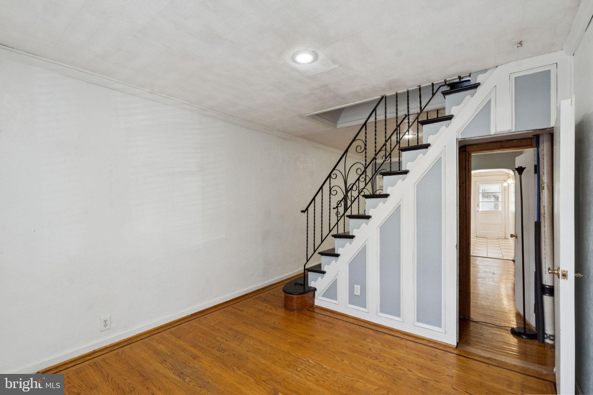 PORT RICHMOND - Residential