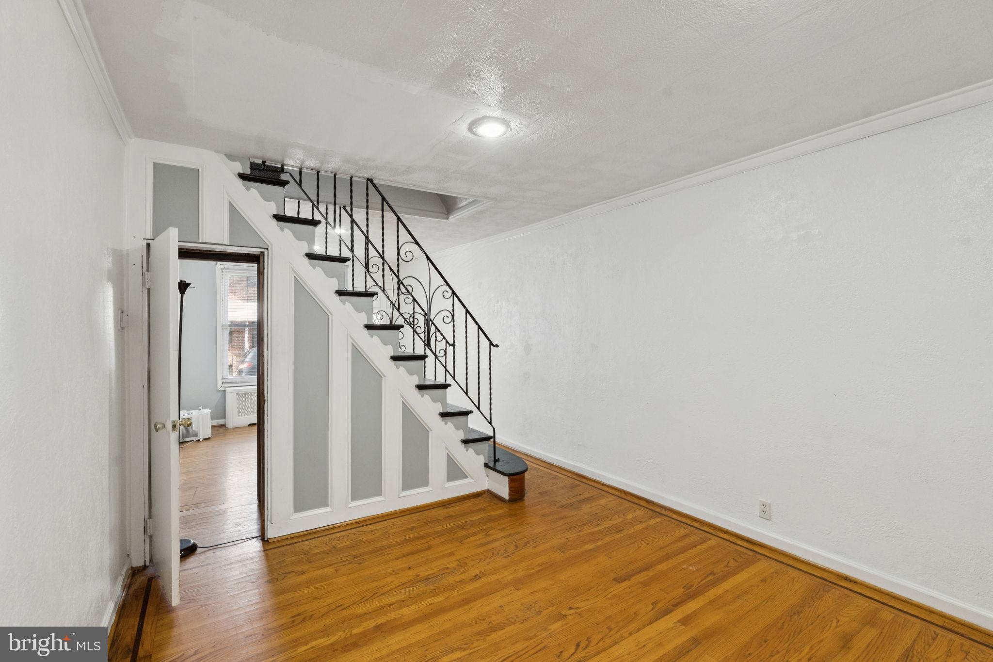 PORT RICHMOND - Residential