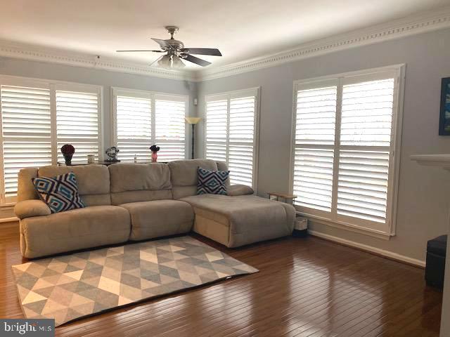 LORTON TOWN CENTER - Residential