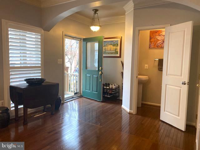 LORTON TOWN CENTER - Residential