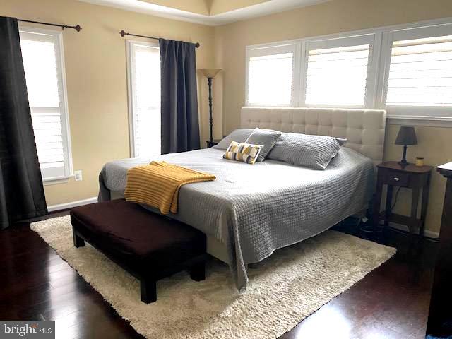 LORTON TOWN CENTER - Residential