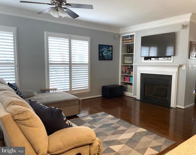 LORTON TOWN CENTER - Residential