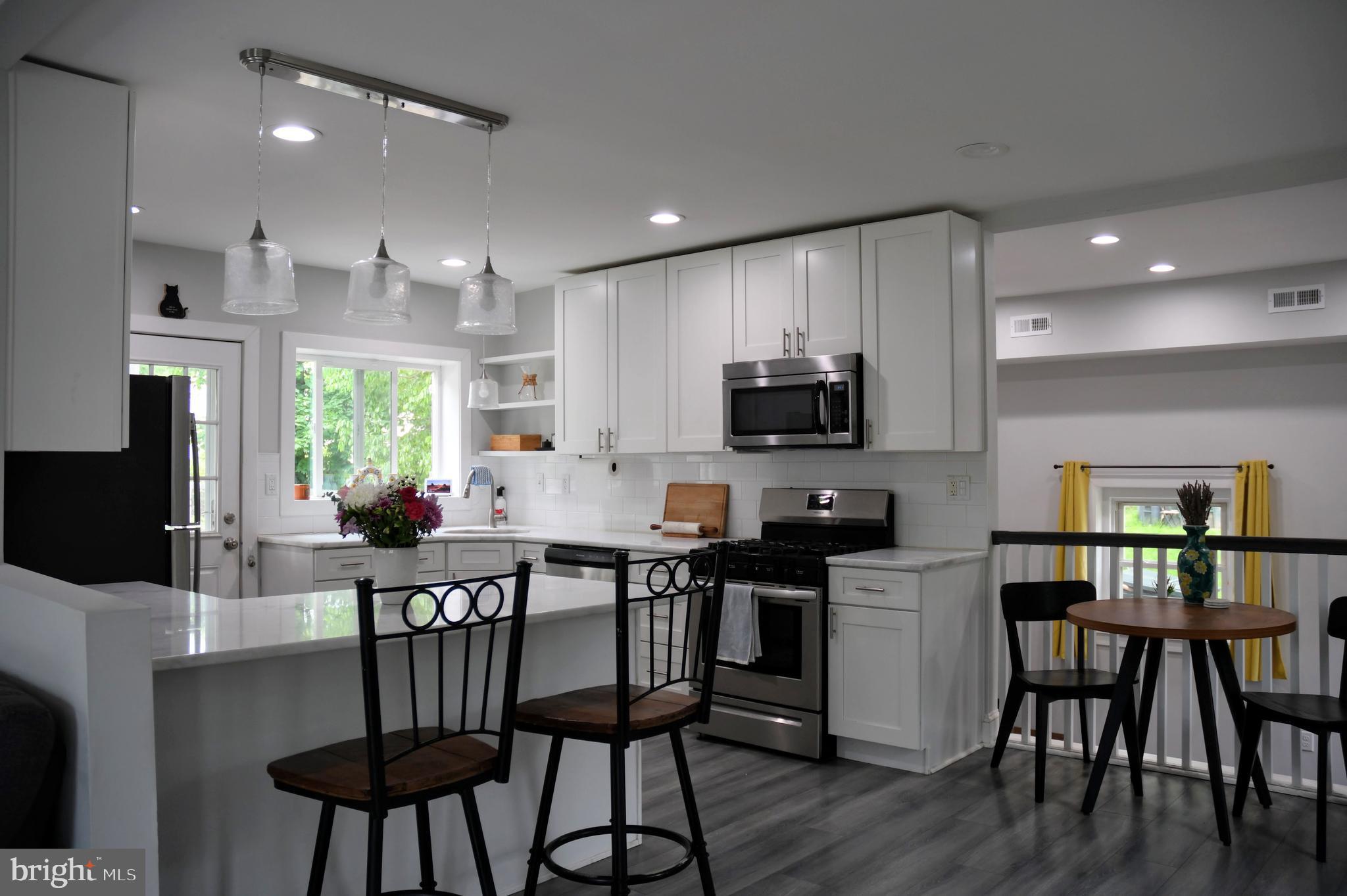 CRESTMONT - Residential