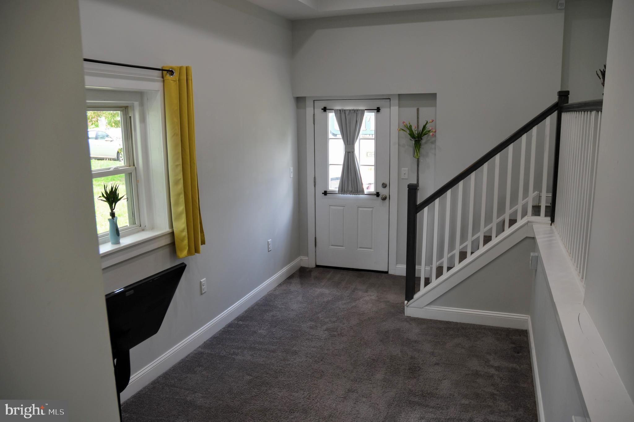 CRESTMONT - Residential
