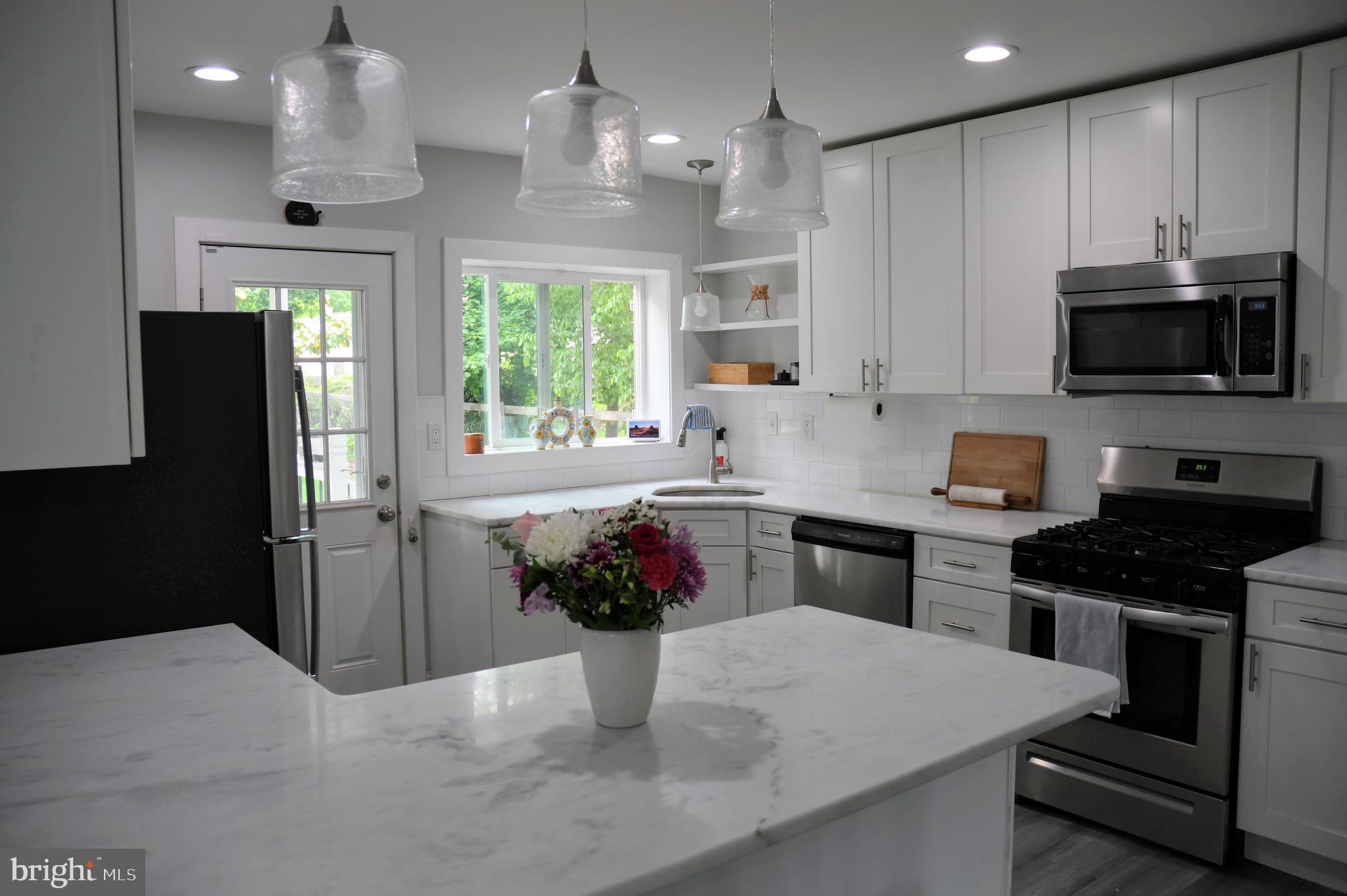 CRESTMONT - Residential