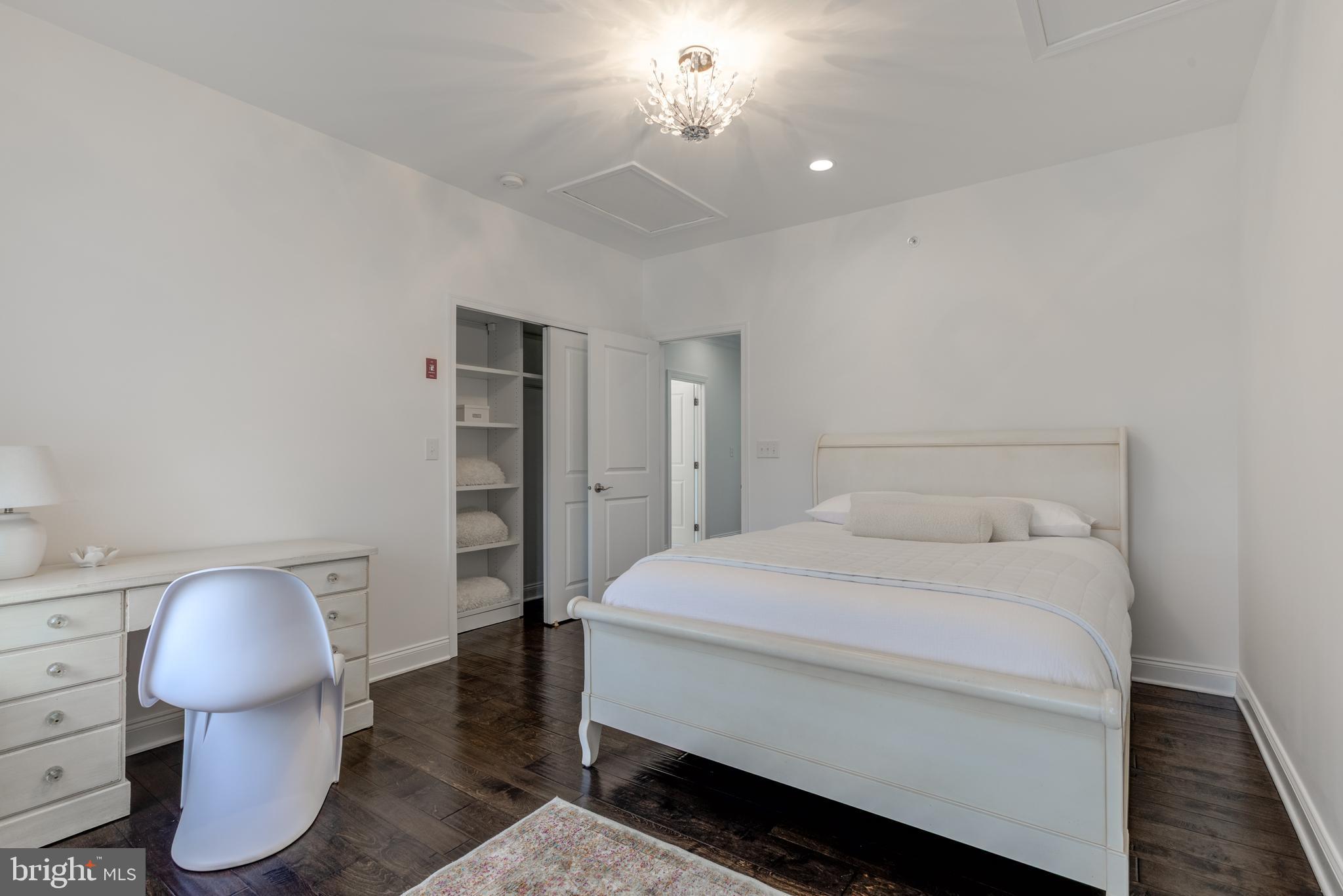 LISETER - Residential