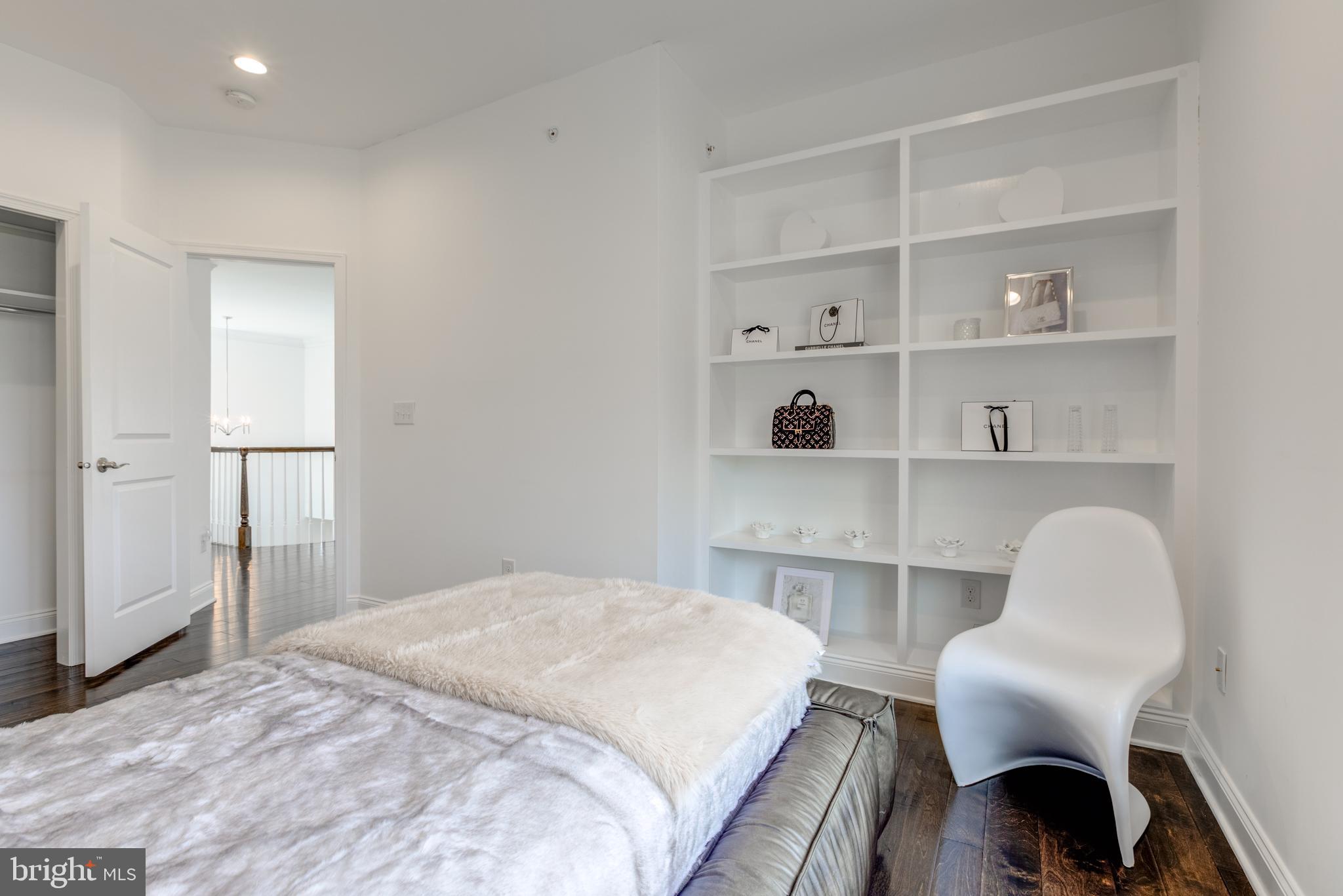 LISETER - Residential