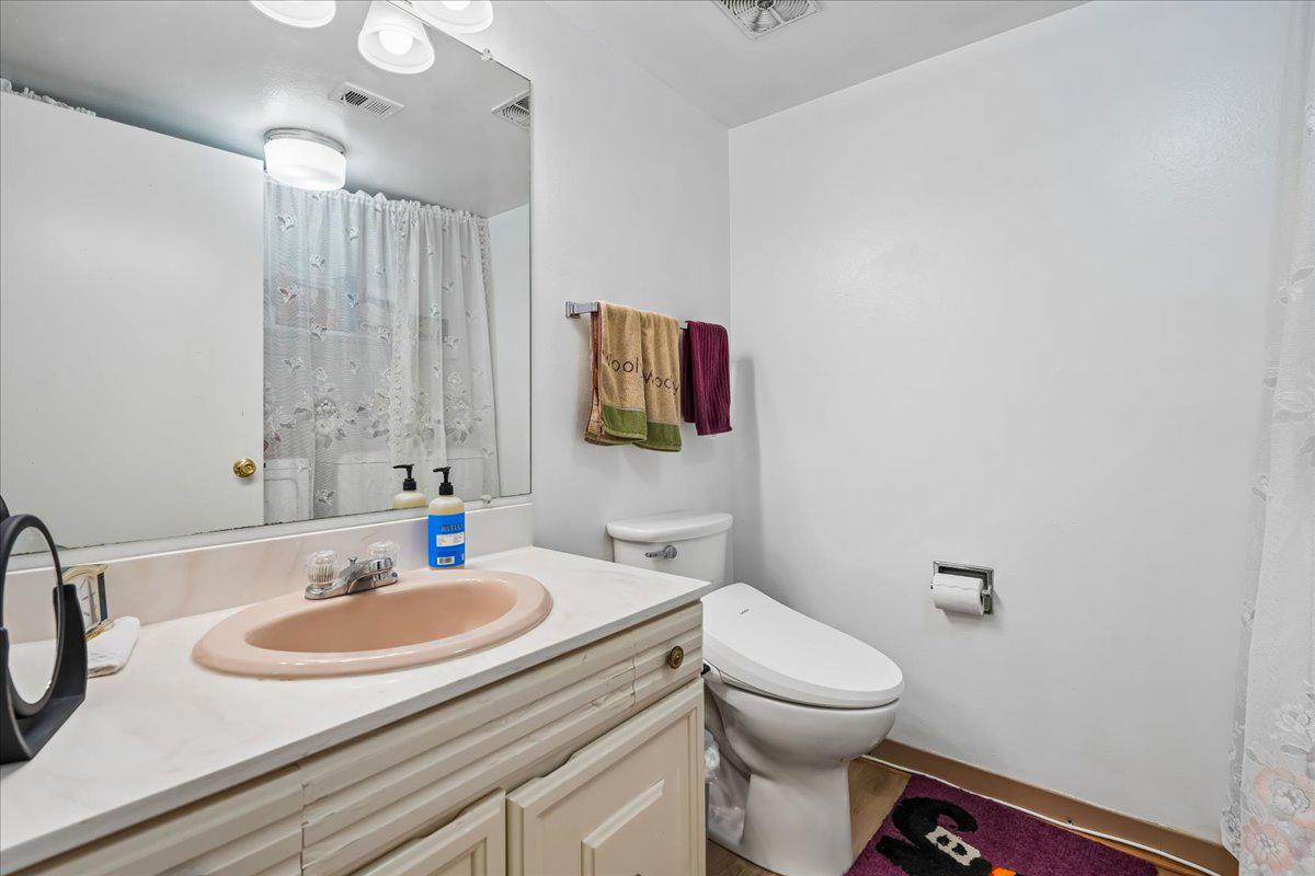 LEISURE WORLD - Residential