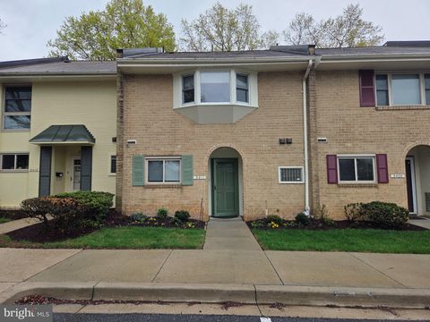 Homes For Sale - 3411 S Leisure World Boulevard #90-E<br/> SILVER SPRING, MD 20906