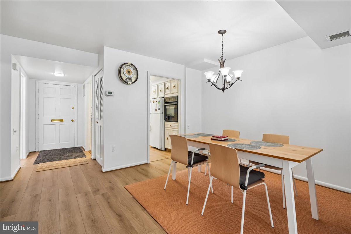 LEISURE WORLD - Residential