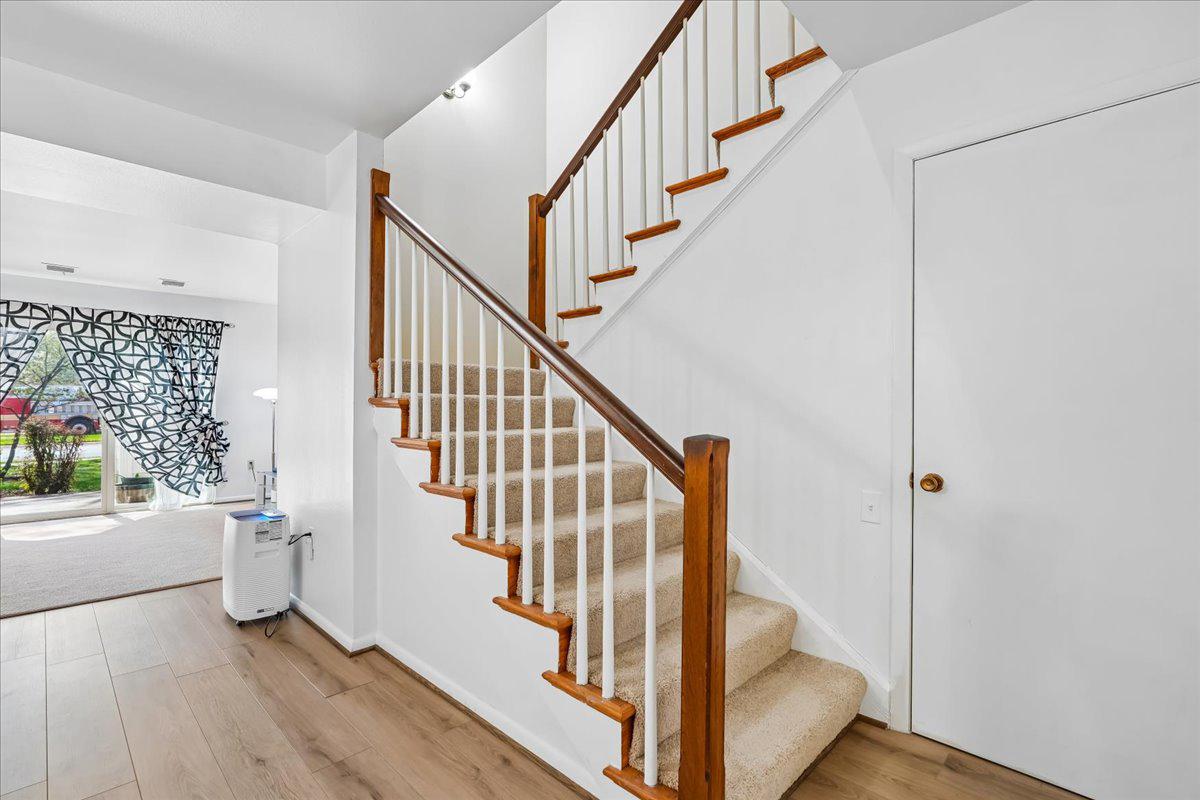 LEISURE WORLD - Residential