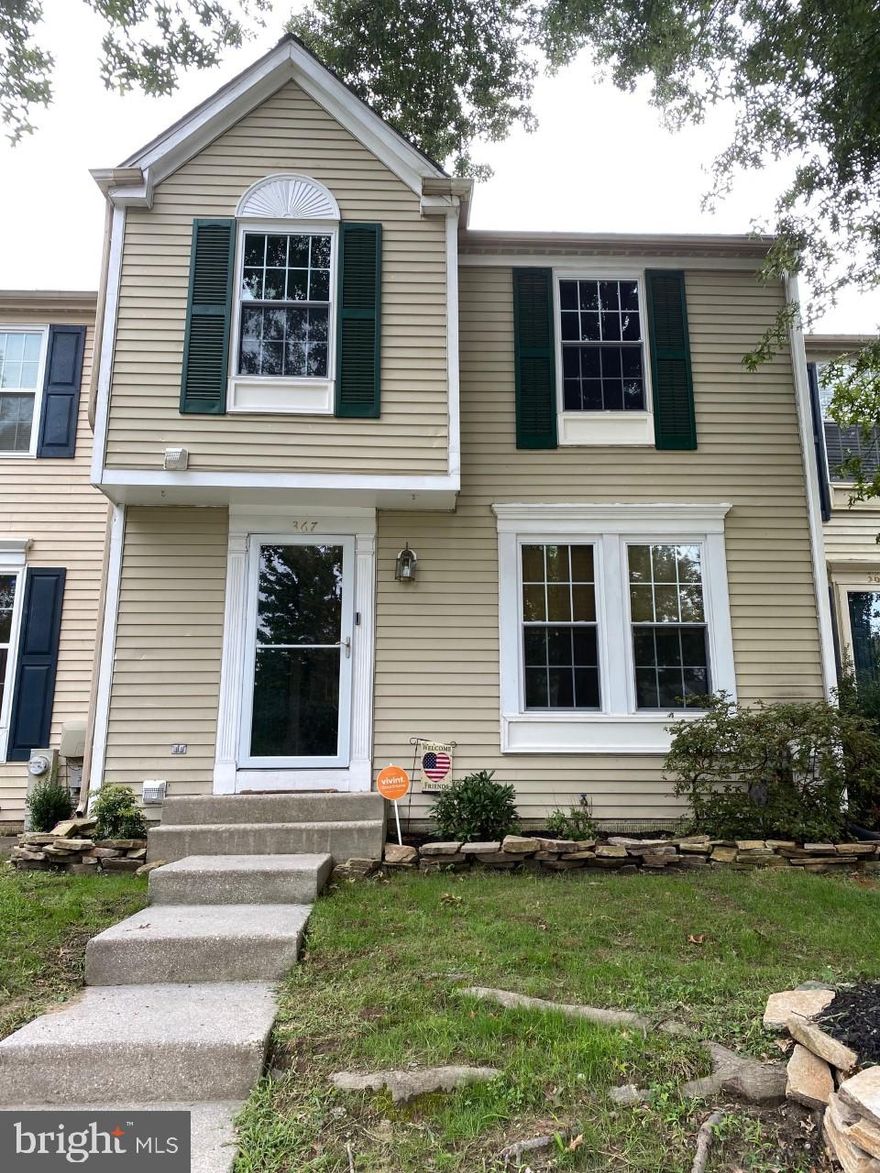 CHECK THIS HOME OUT ASPEN PARK AT ITS BEST;   Cozy three level town home nested on a secluded street. This home has it all, 2.5 bathrooms ,  recently painted thru out and updated,  cozy wood burning fireplace at lower level, oversized  family room, updated flooring and storm door,  three spacious bedrooms on upper level, powder room on main level, large eat in kitchen with stainless steel appliances,  sliding glass doors to large deck for entertaining, fenced in back yard, backs to woods. This home could be yours.