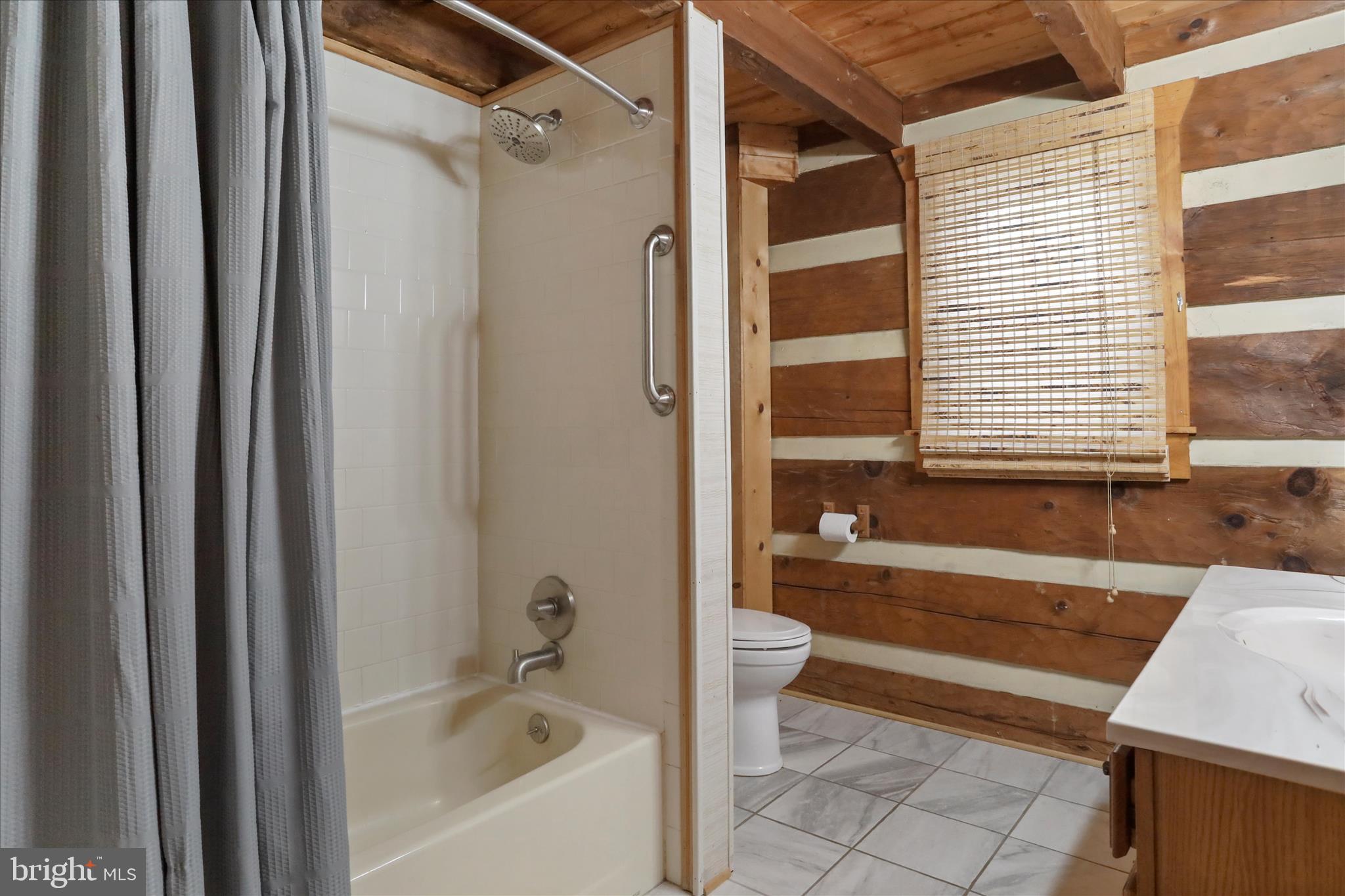 BLACK BEAR CROSSING - Residential