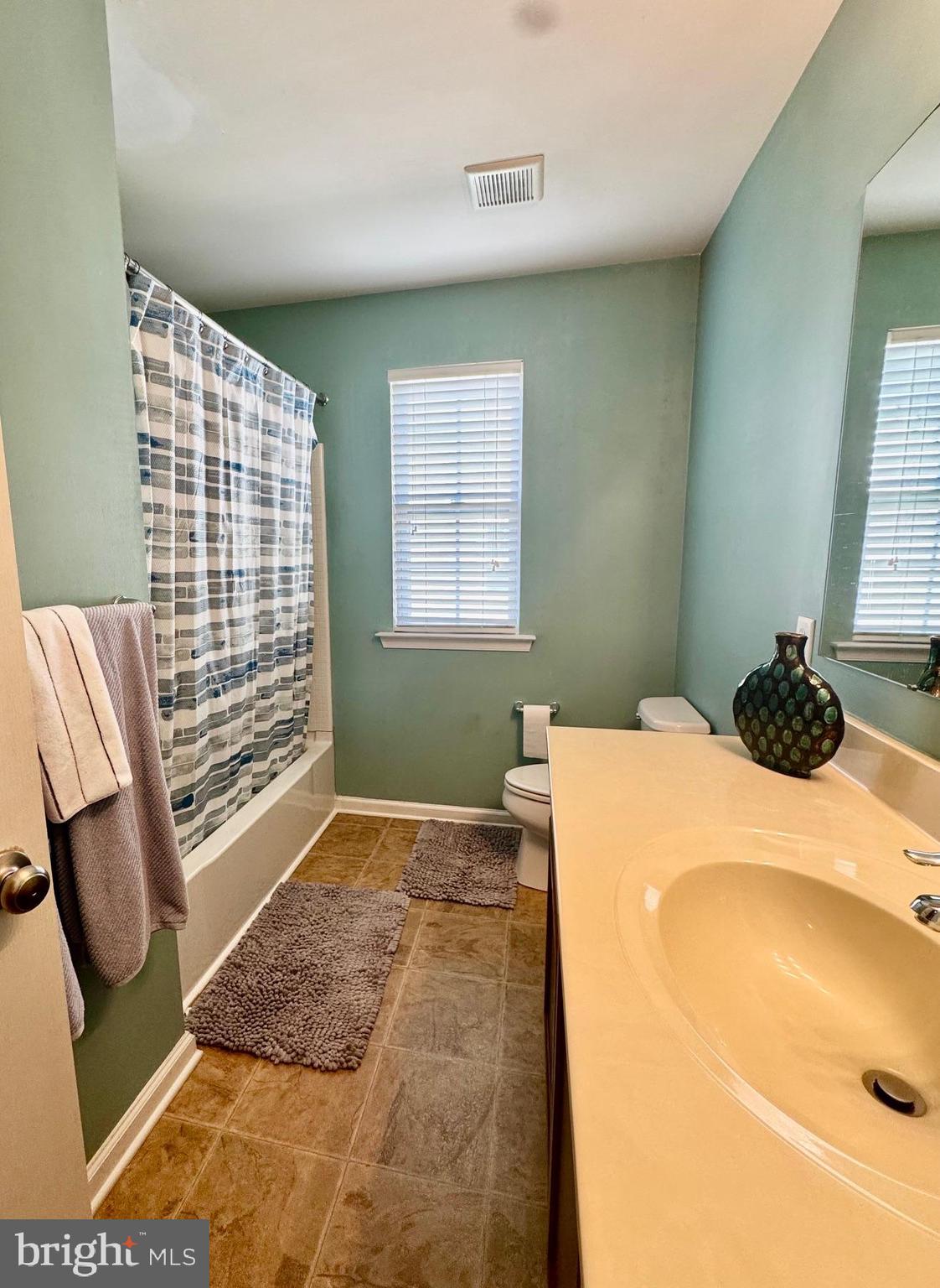 VILLAGE OF BAYBERRY - Residential