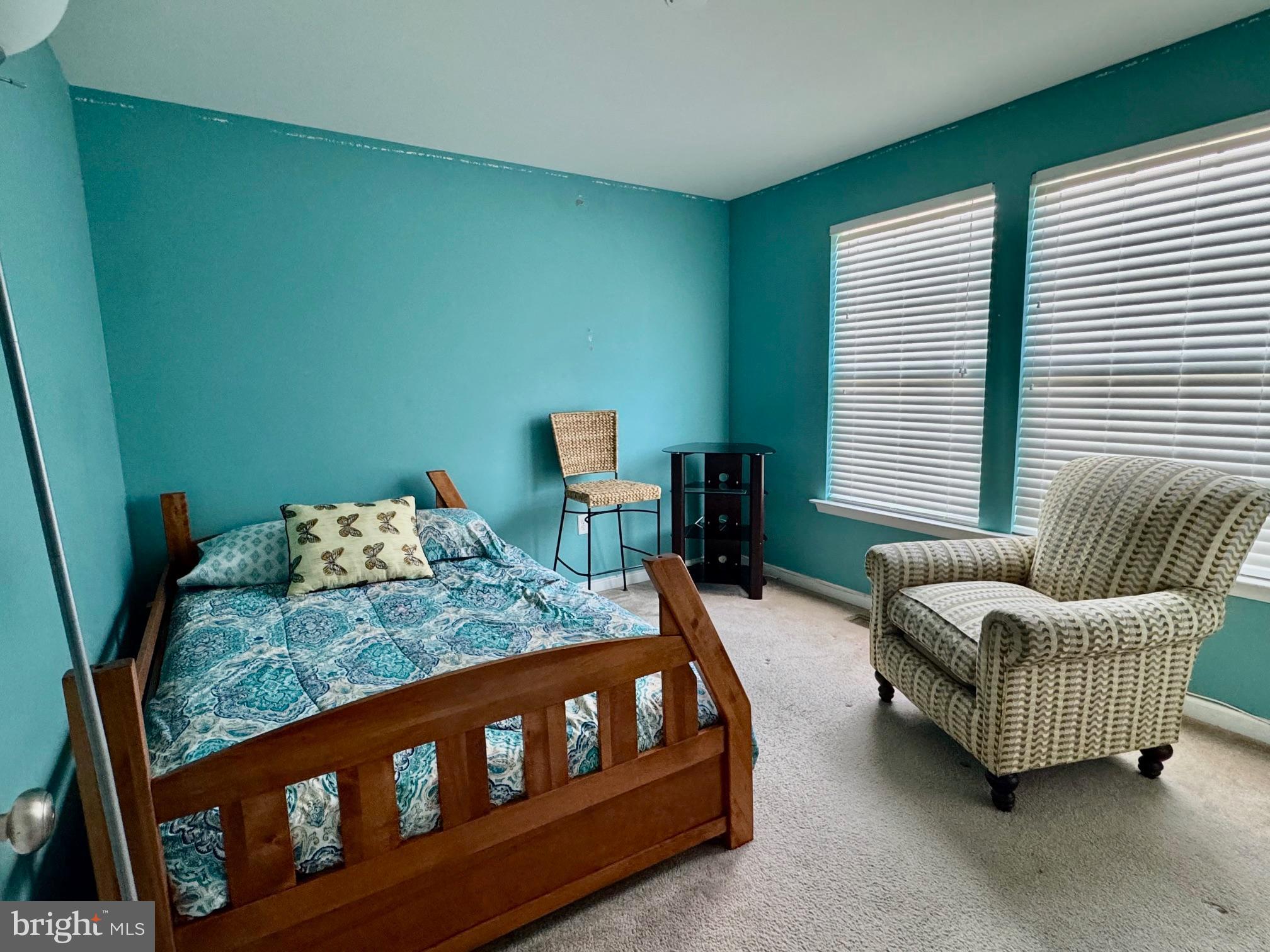 VILLAGE OF BAYBERRY - Residential