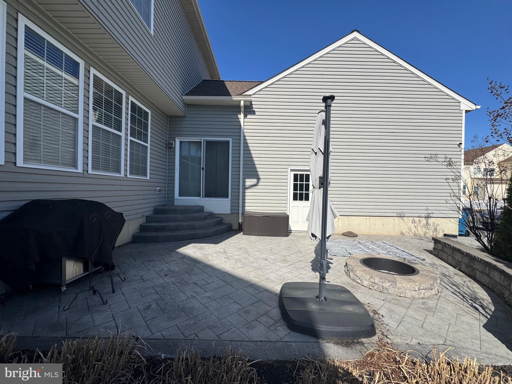 VILLAGE OF BAYBERRY - Residential