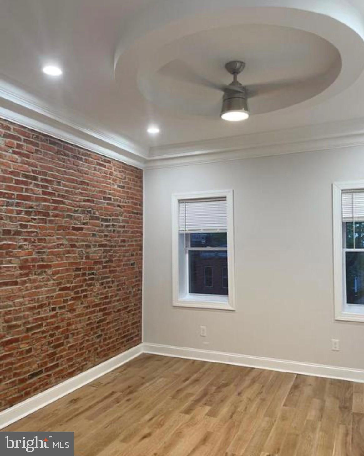 OLIVER - Residential