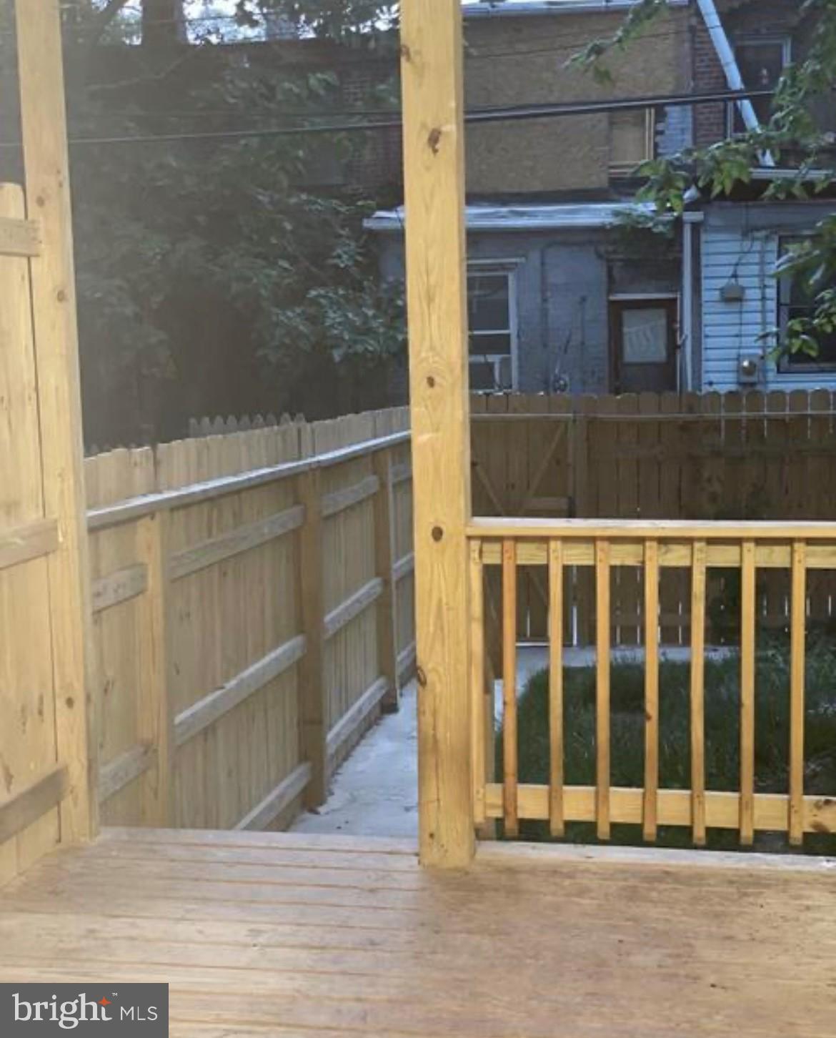 OLIVER - Residential