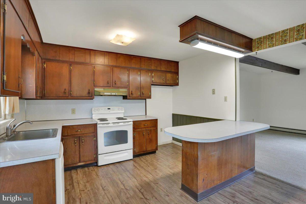 AMITY GARDENS - Residential