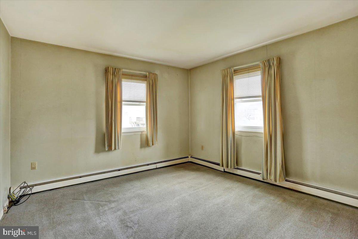 AMITY GARDENS - Residential