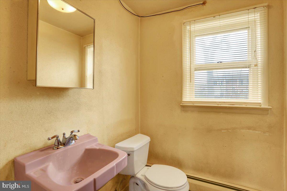 AMITY GARDENS - Residential