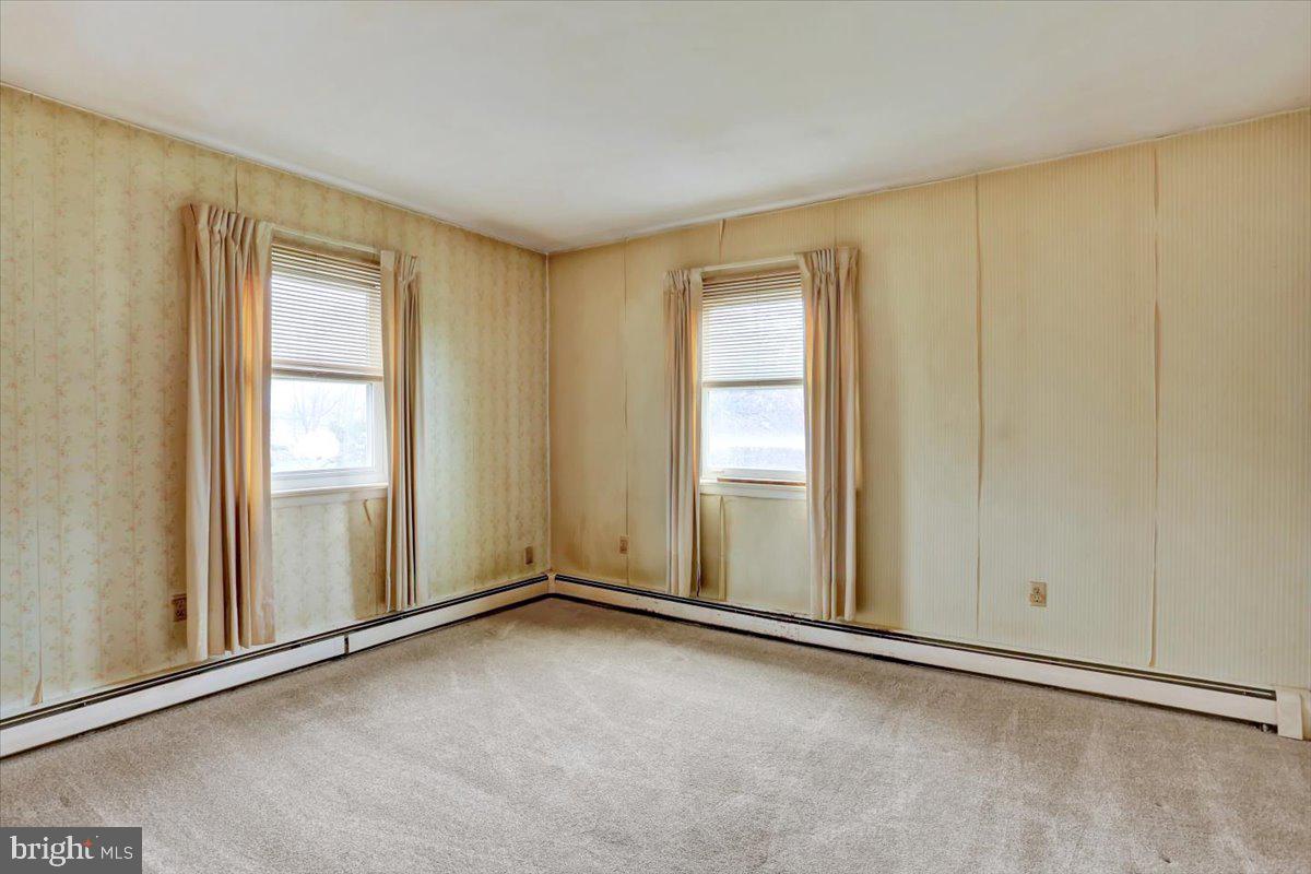 AMITY GARDENS - Residential