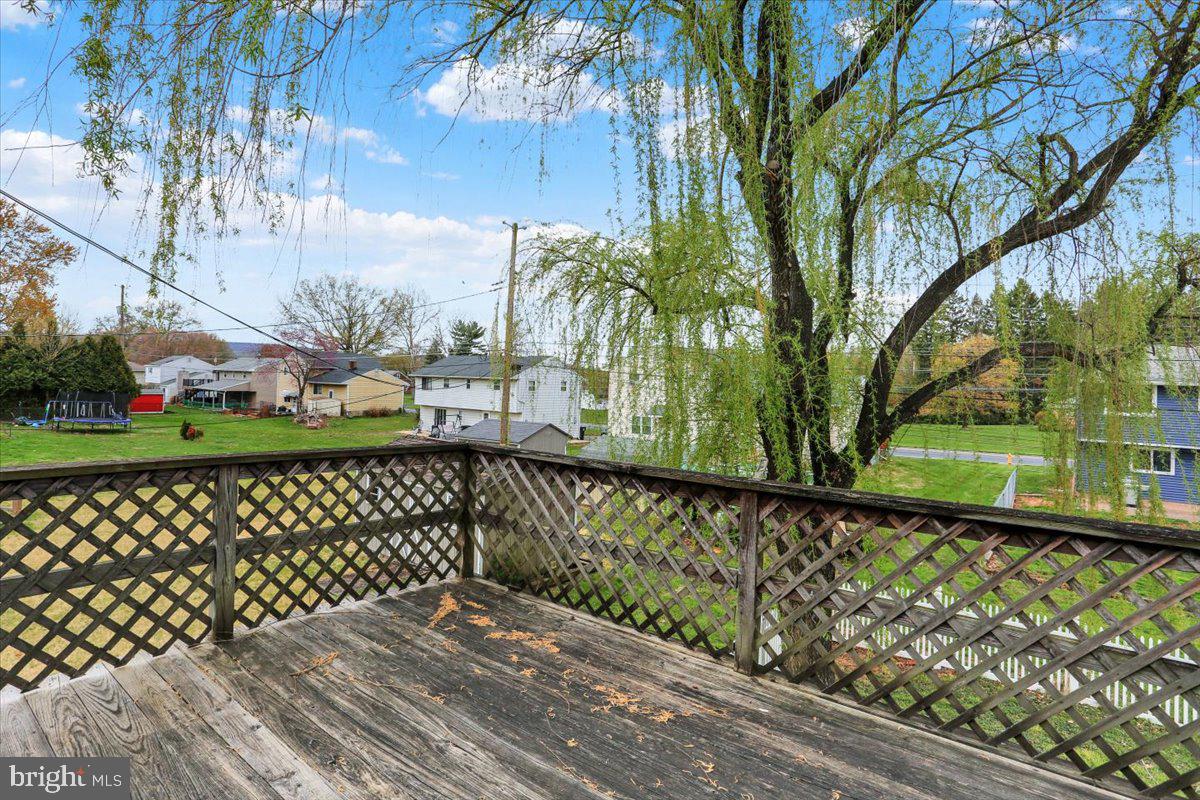 AMITY GARDENS - Residential