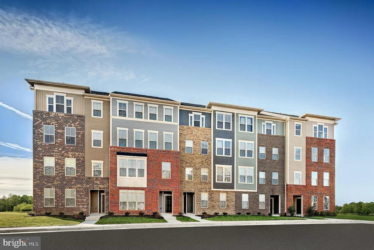 8249 WILLOWBEND TURN