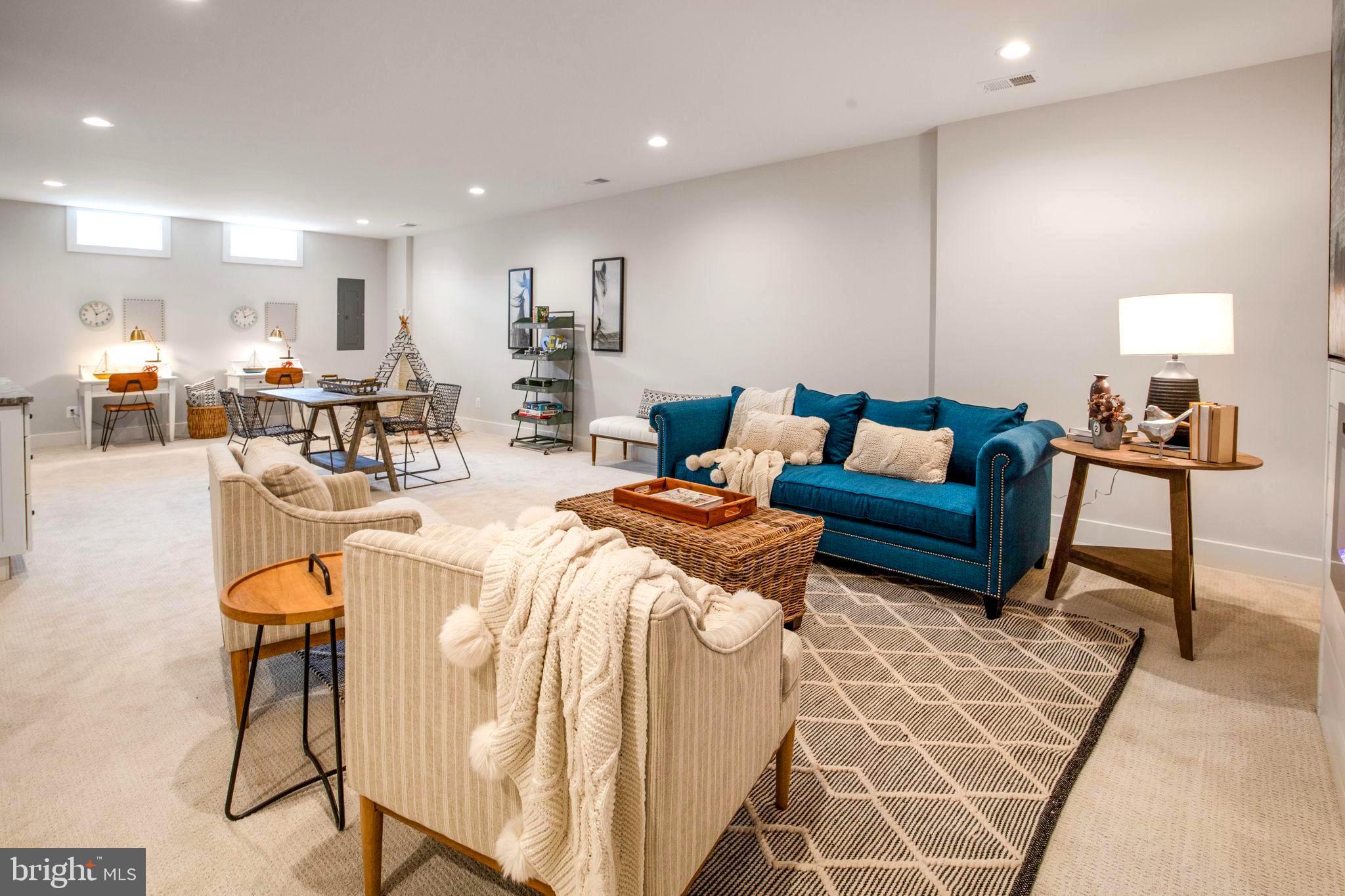 DEL RAY - Residential