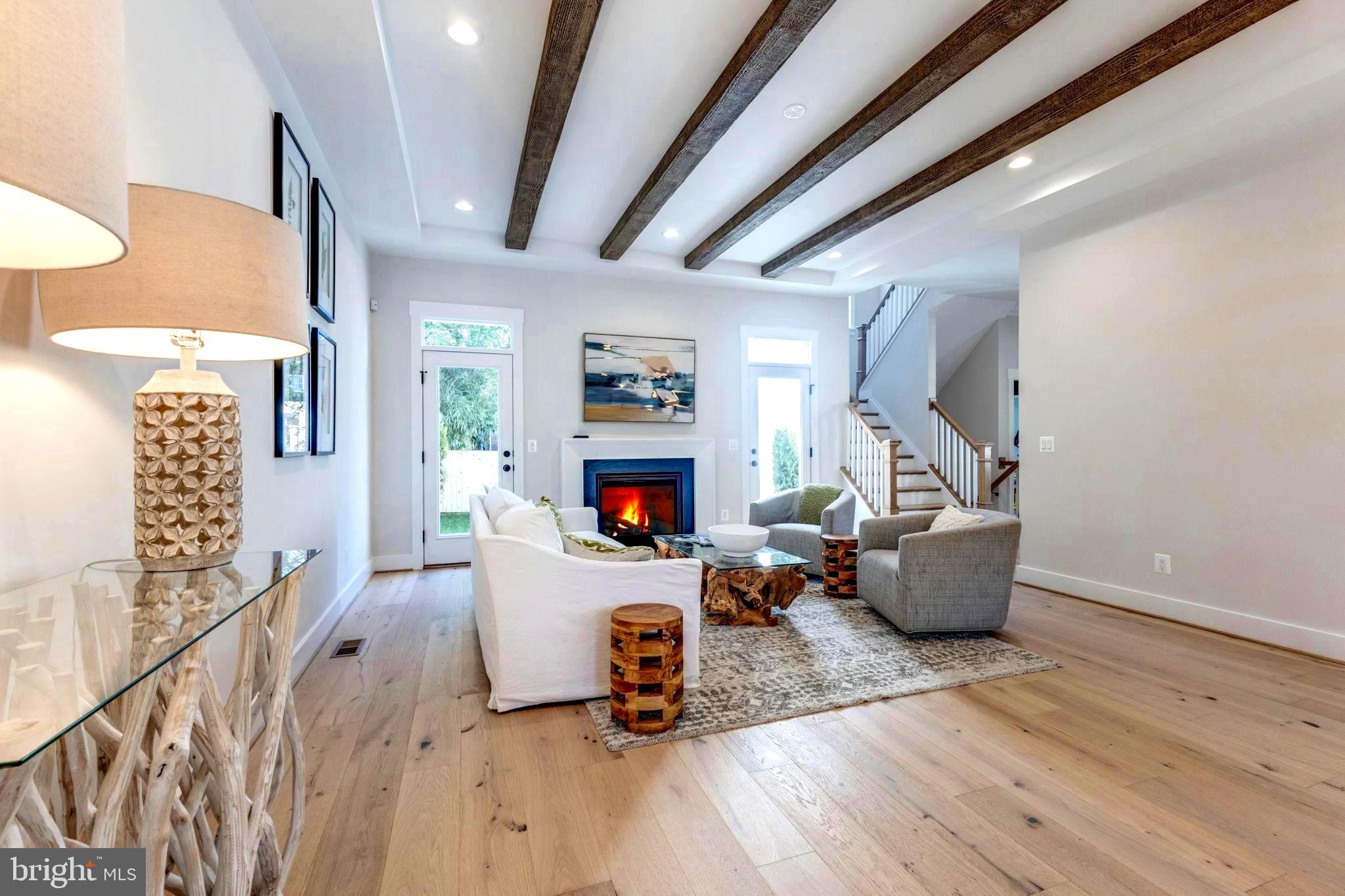 DEL RAY - Residential