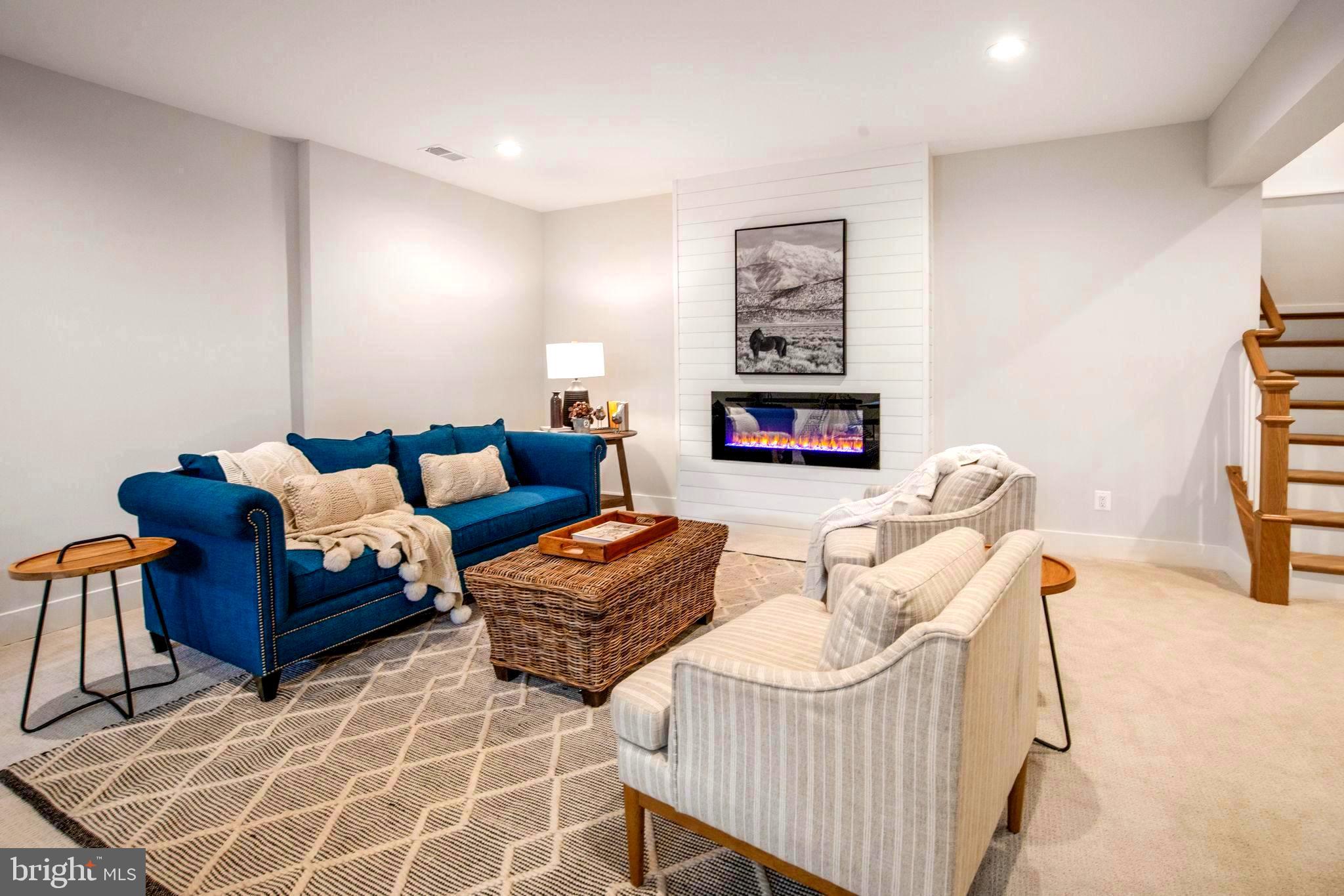 DEL RAY - Residential