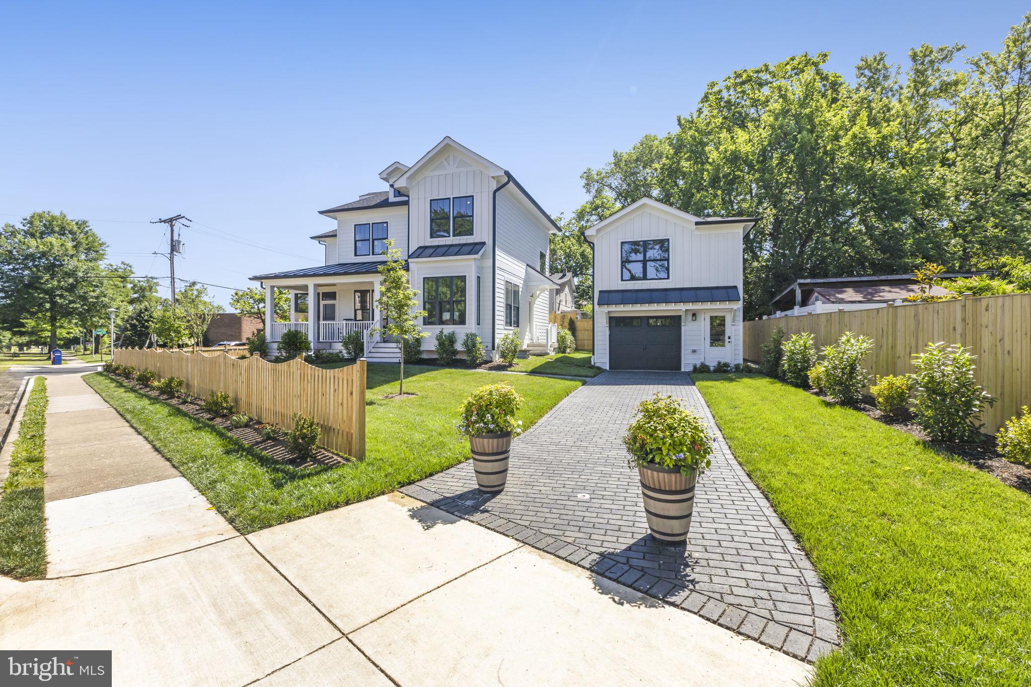 DEL RAY - Residential