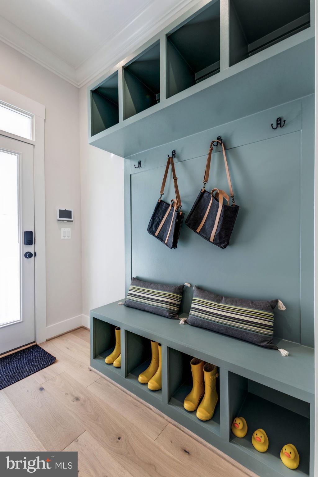 DEL RAY - Residential