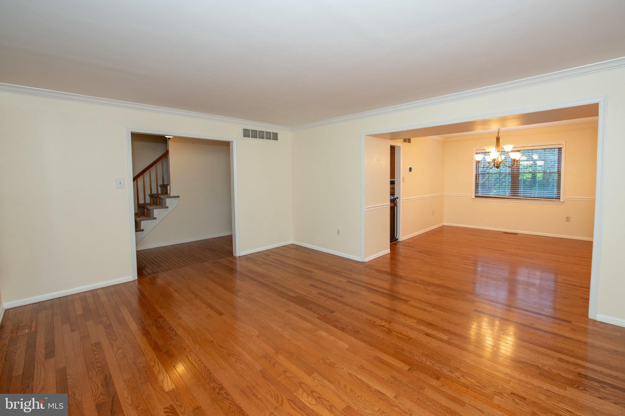 77 HAMPTON DRIVE