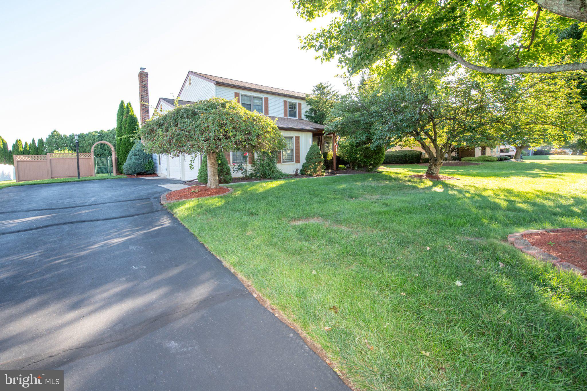 77 HAMPTON DRIVE
