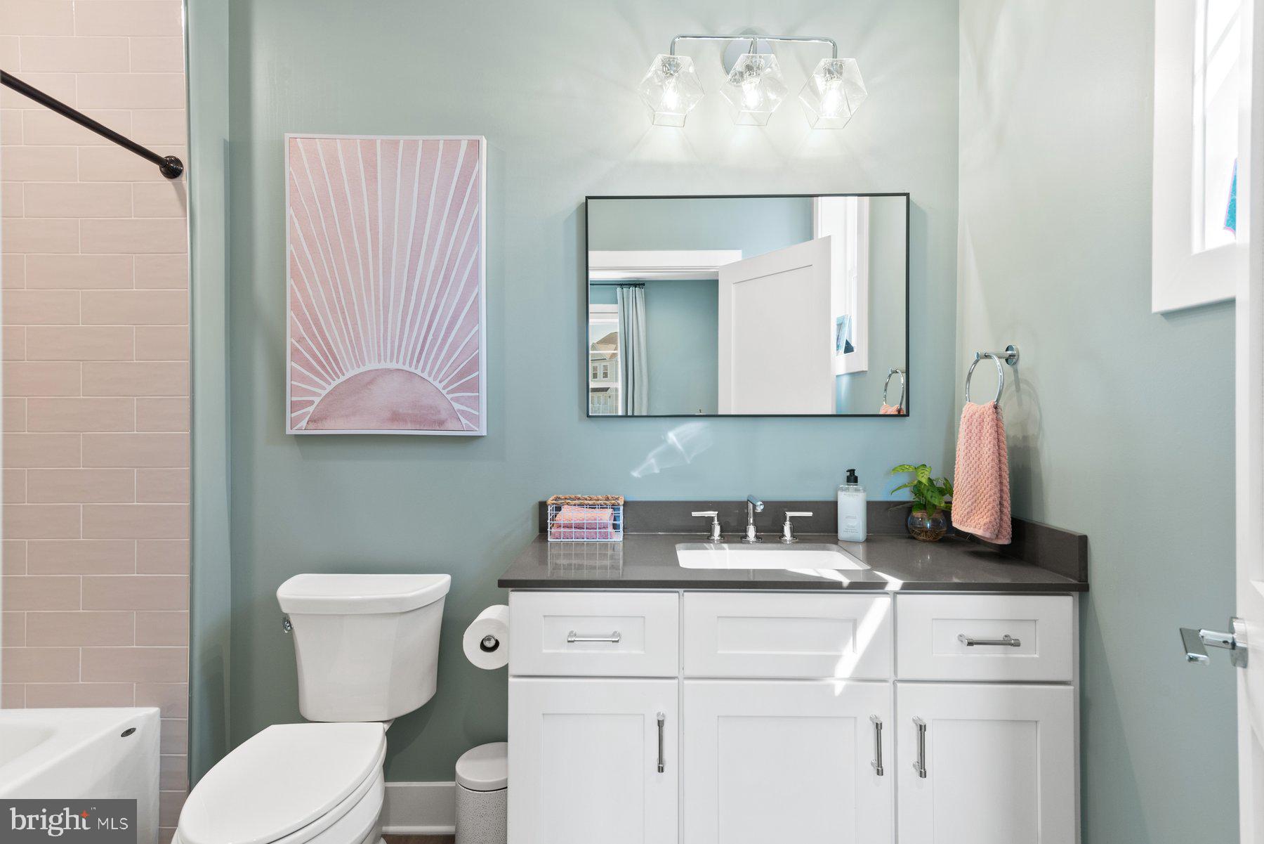 GLEN RIDDLE - Residential