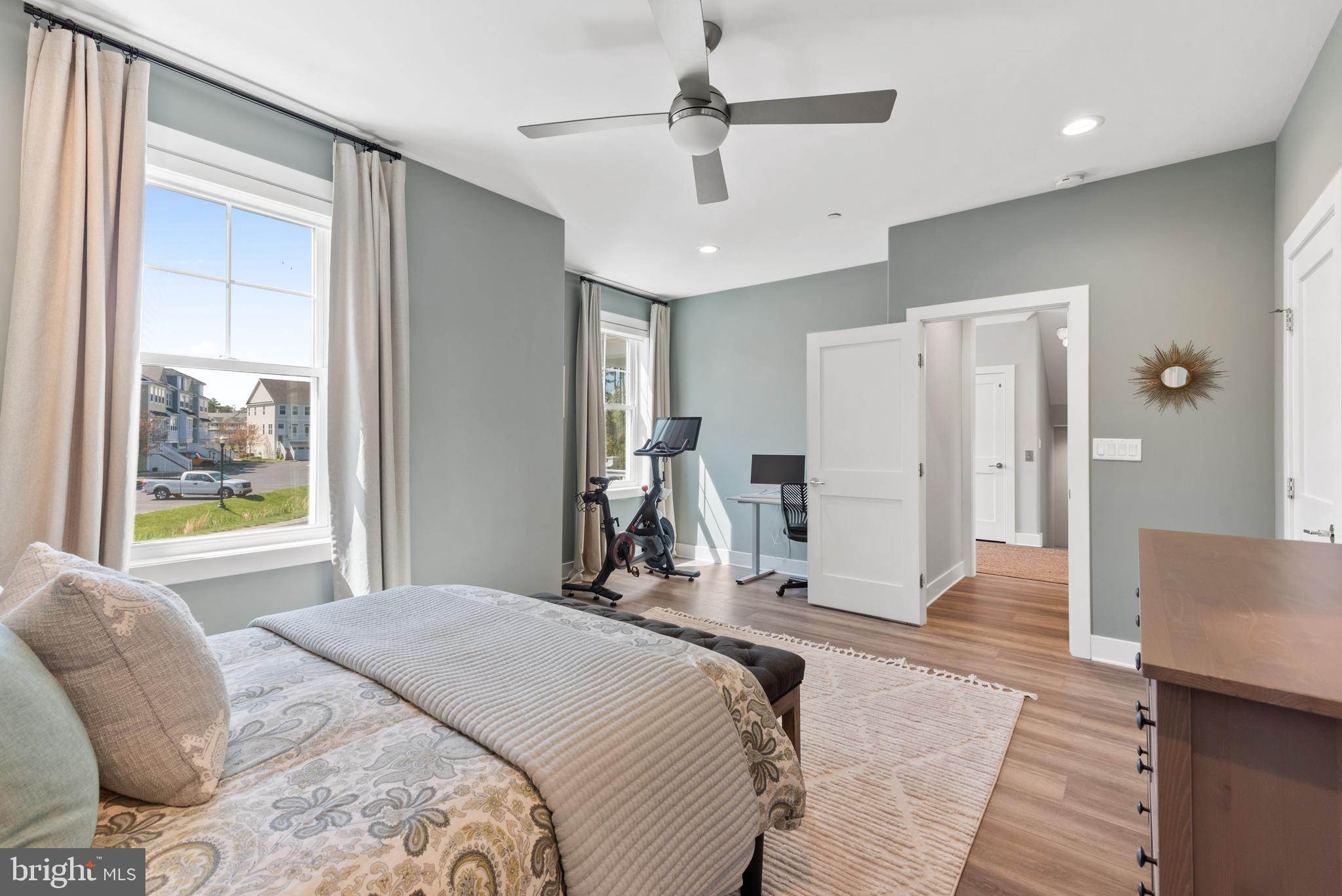 GLEN RIDDLE - Residential