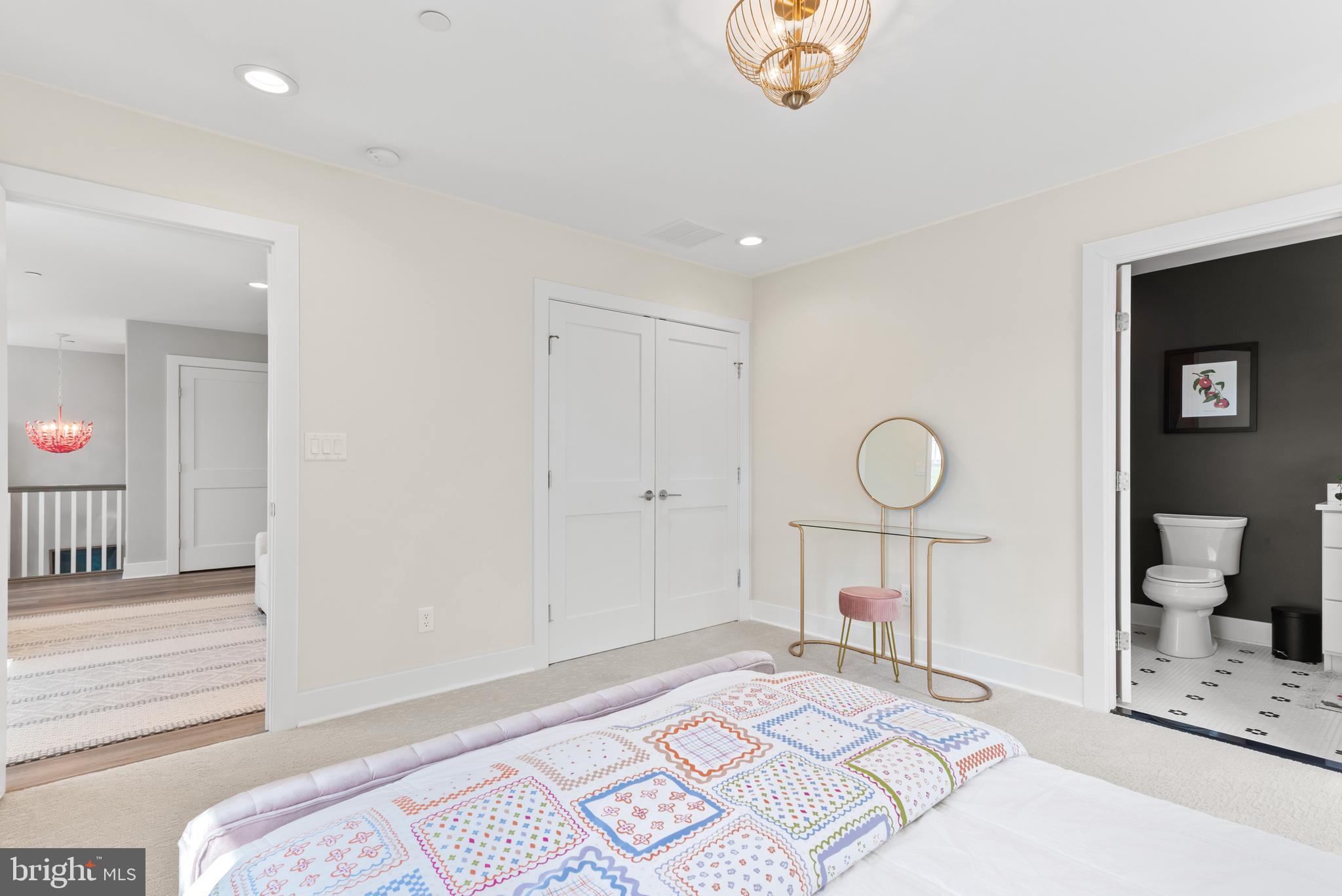 GLEN RIDDLE - Residential