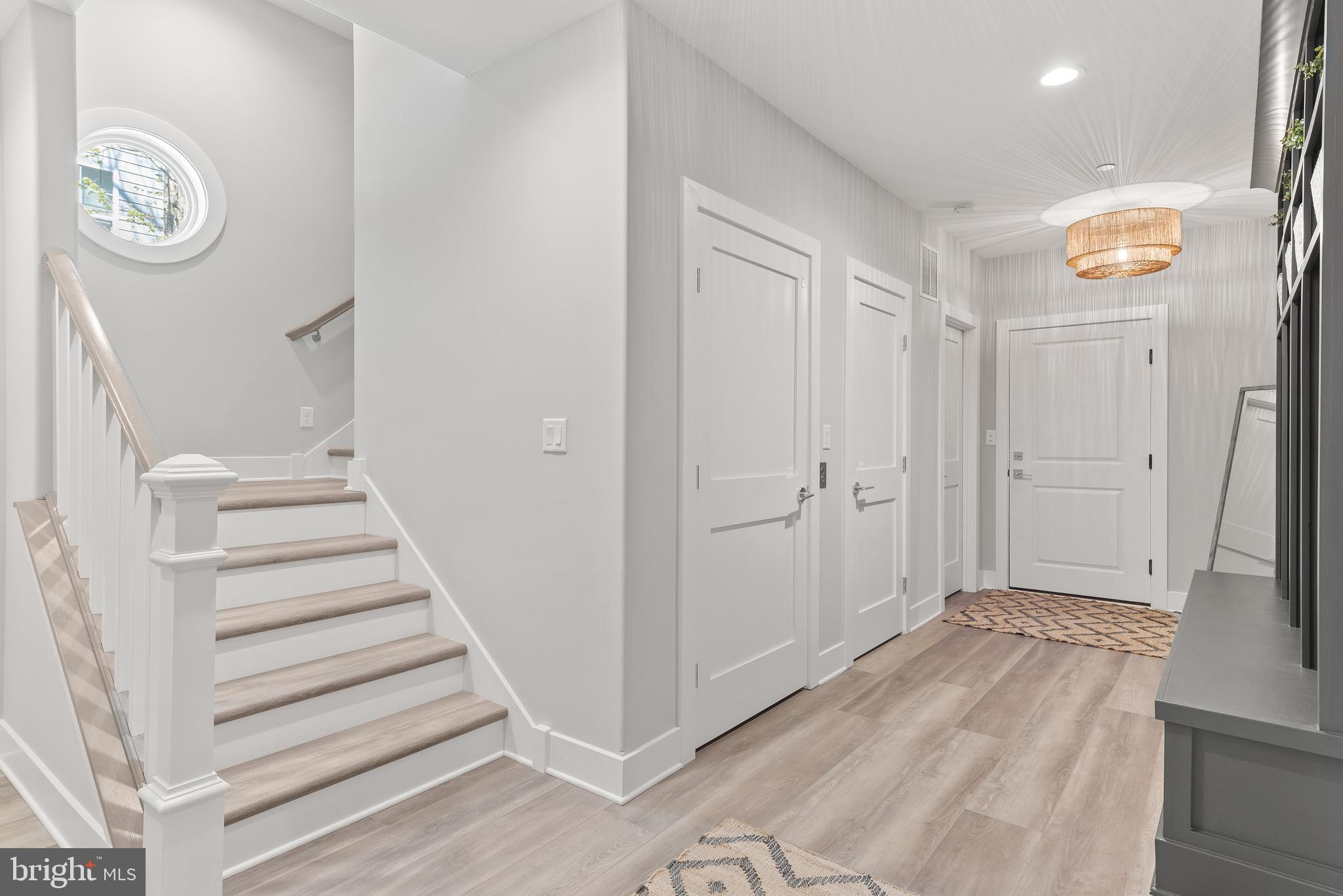 GLEN RIDDLE - Residential