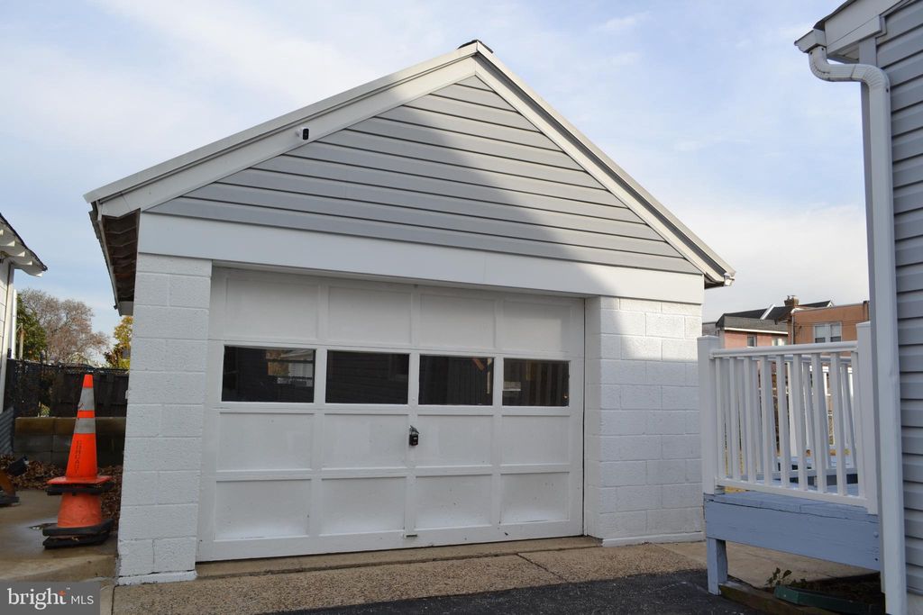 Photo of 815 Summit Avenue, PROSPECT PARK, PA 19076 (MLS # PADE2104390)