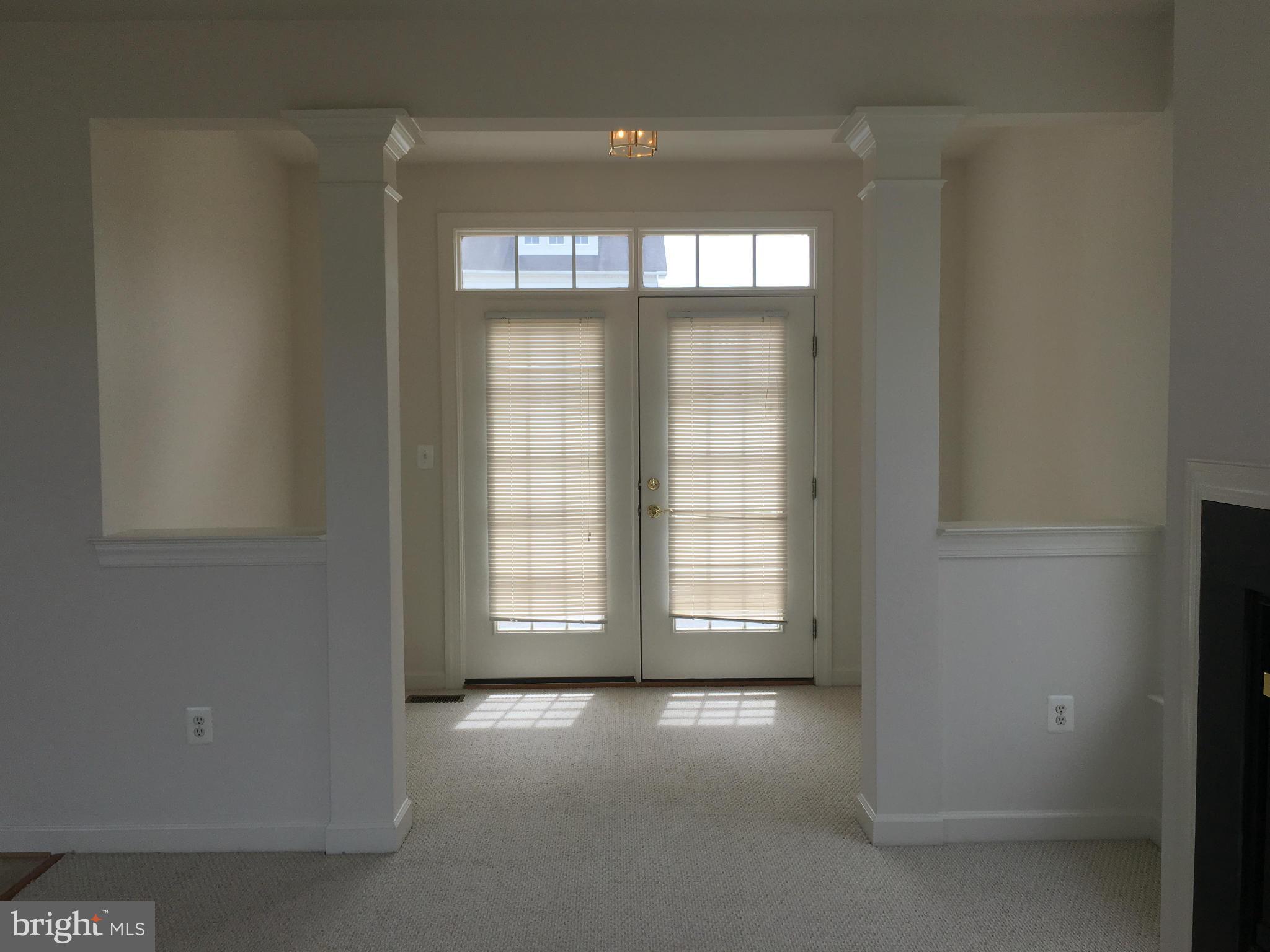 BLOOMS MILL - Residential Lease