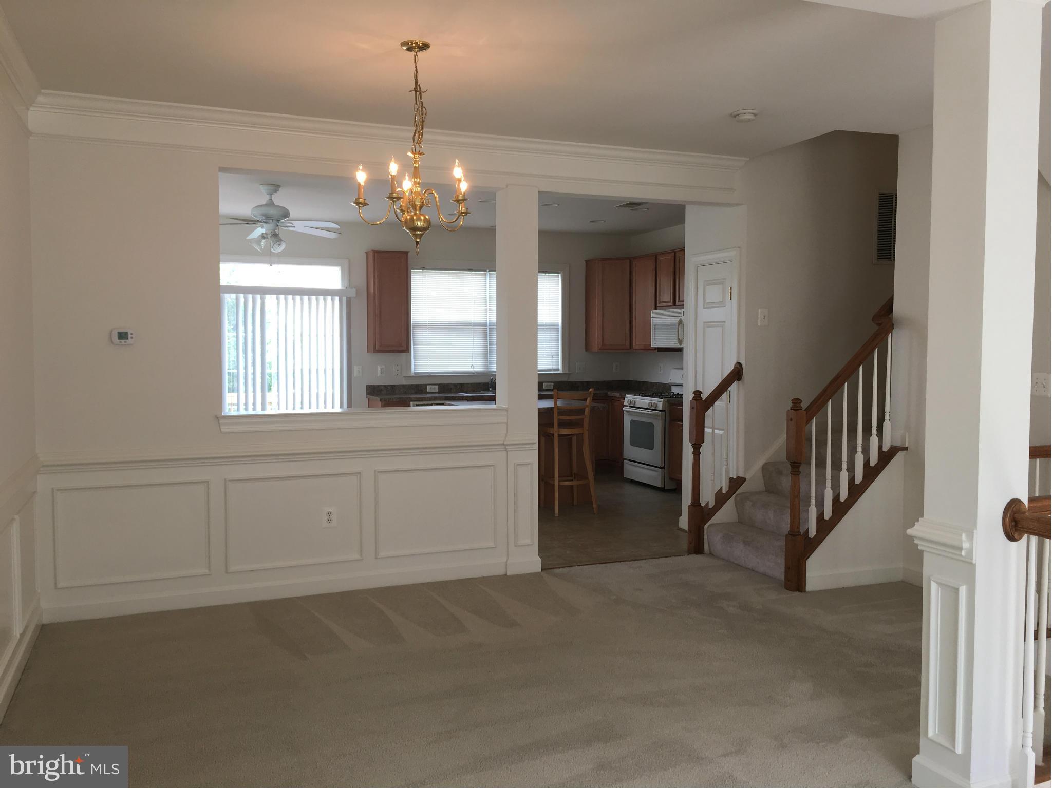 BLOOMS MILL - Residential Lease