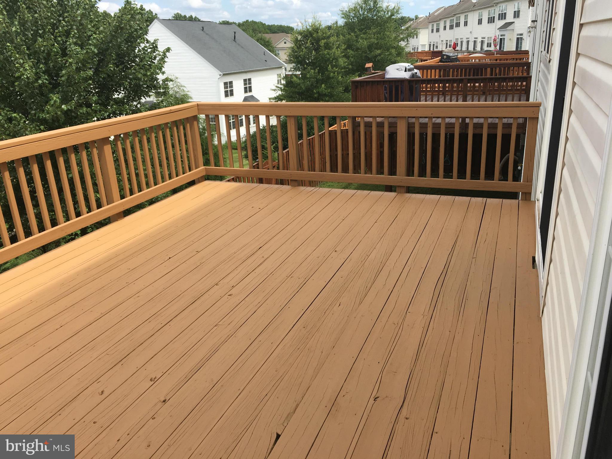 BLOOMS MILL - Residential Lease