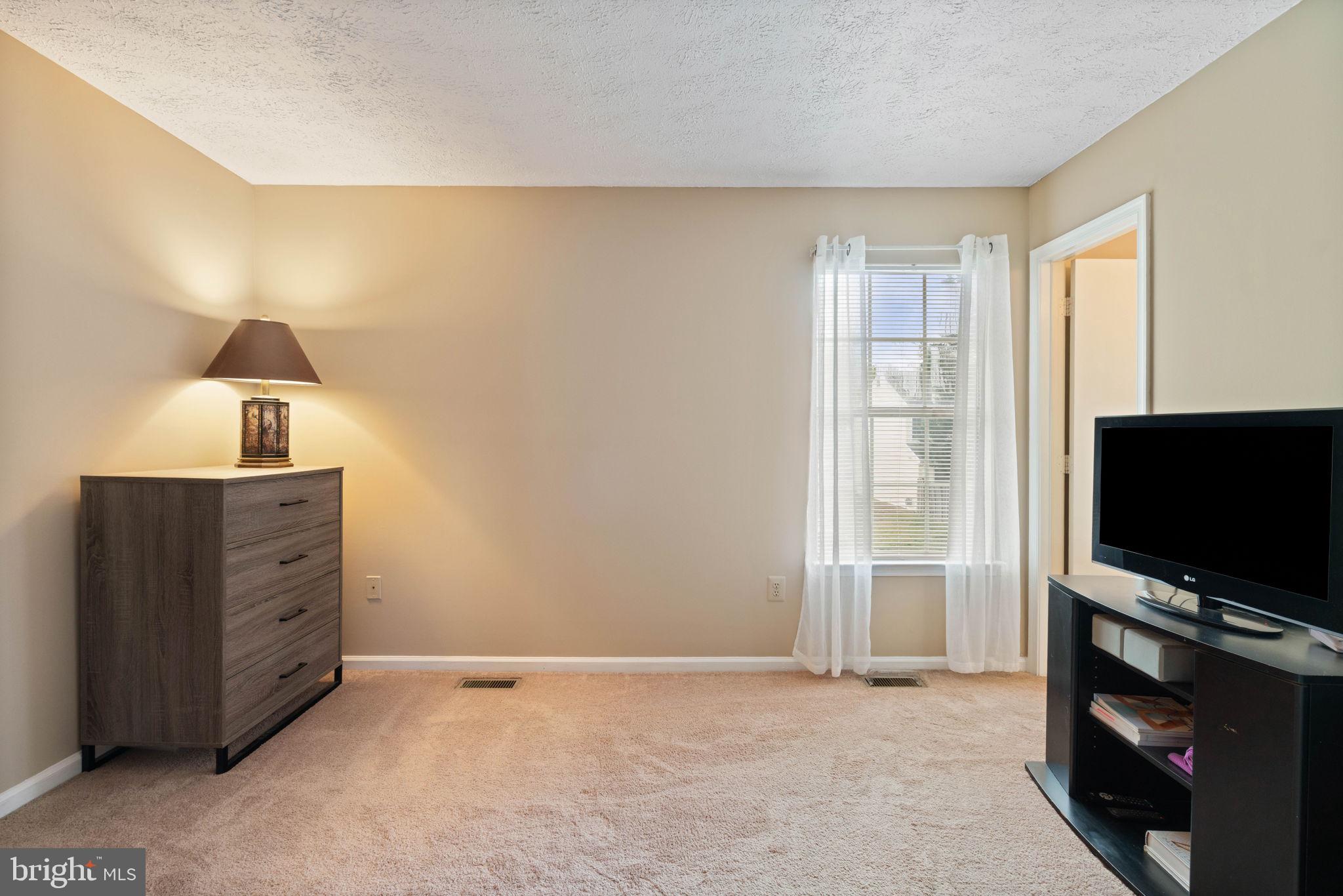 VILLAGES OF SALEM STATION - Residential