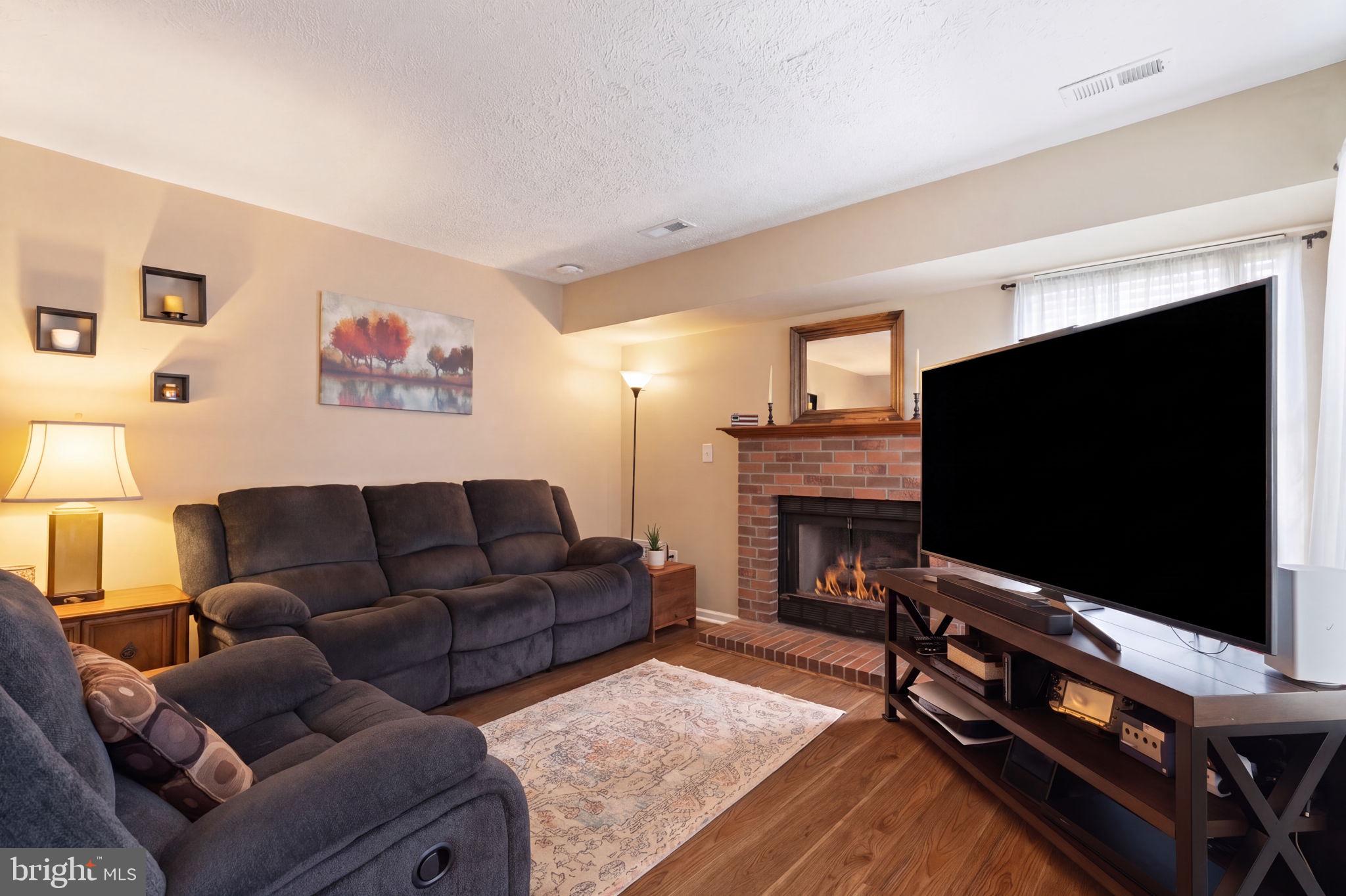 VILLAGES OF SALEM STATION - Residential