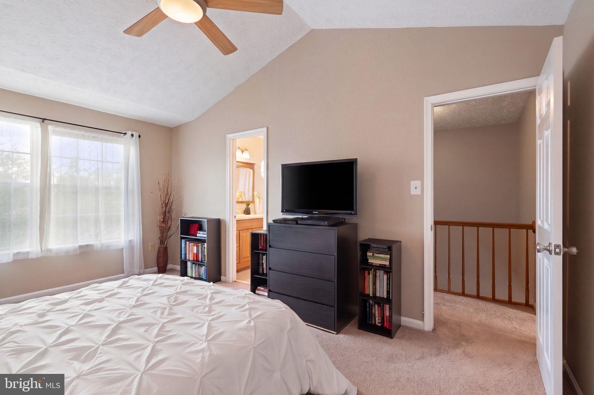 VILLAGES OF SALEM STATION - Residential