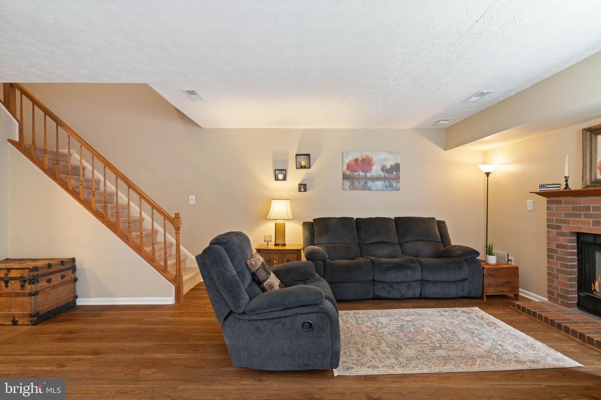 VILLAGES OF SALEM STATION - Residential