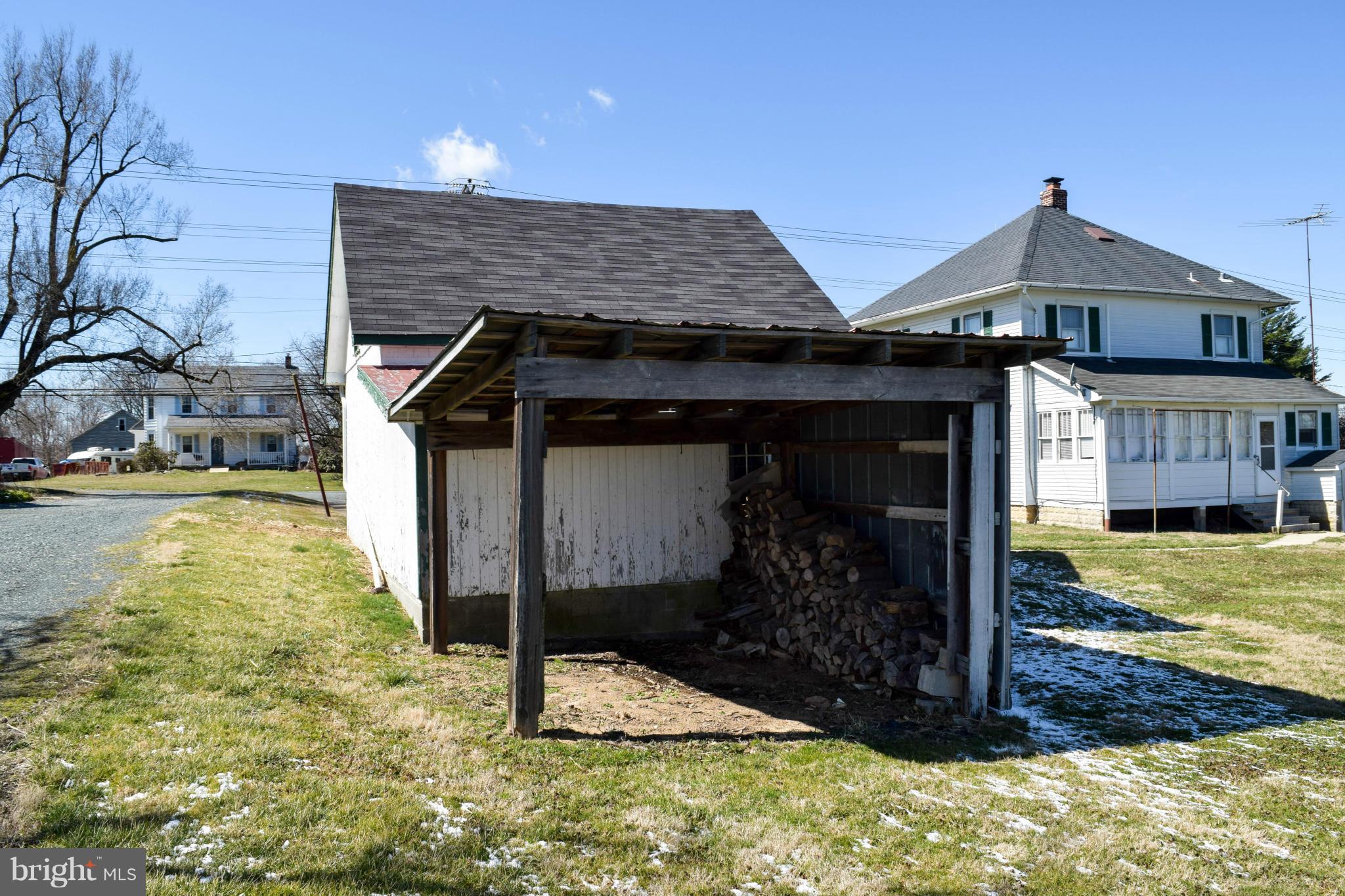 JARRETTSVILLE - Residential