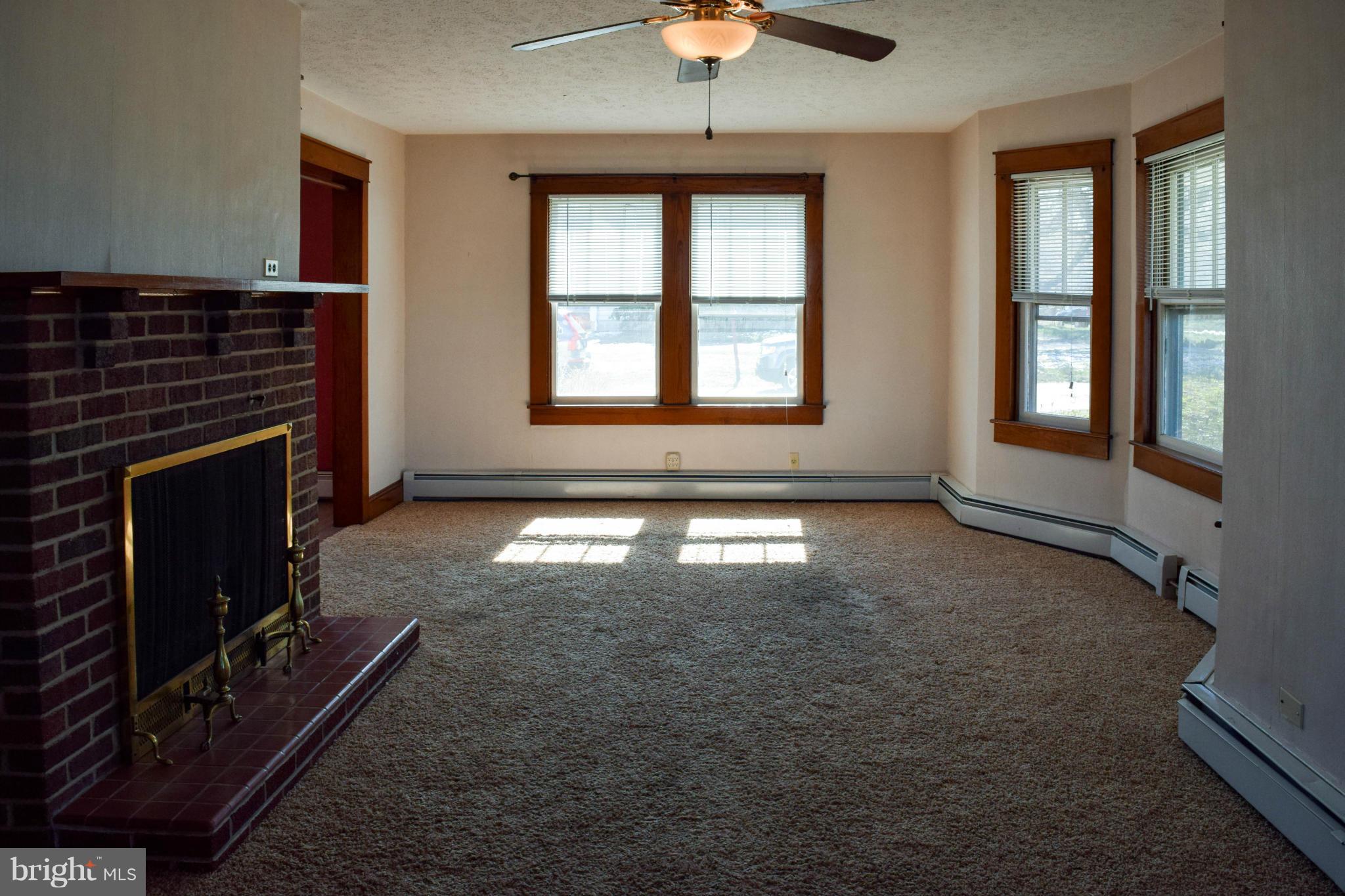 JARRETTSVILLE - Residential